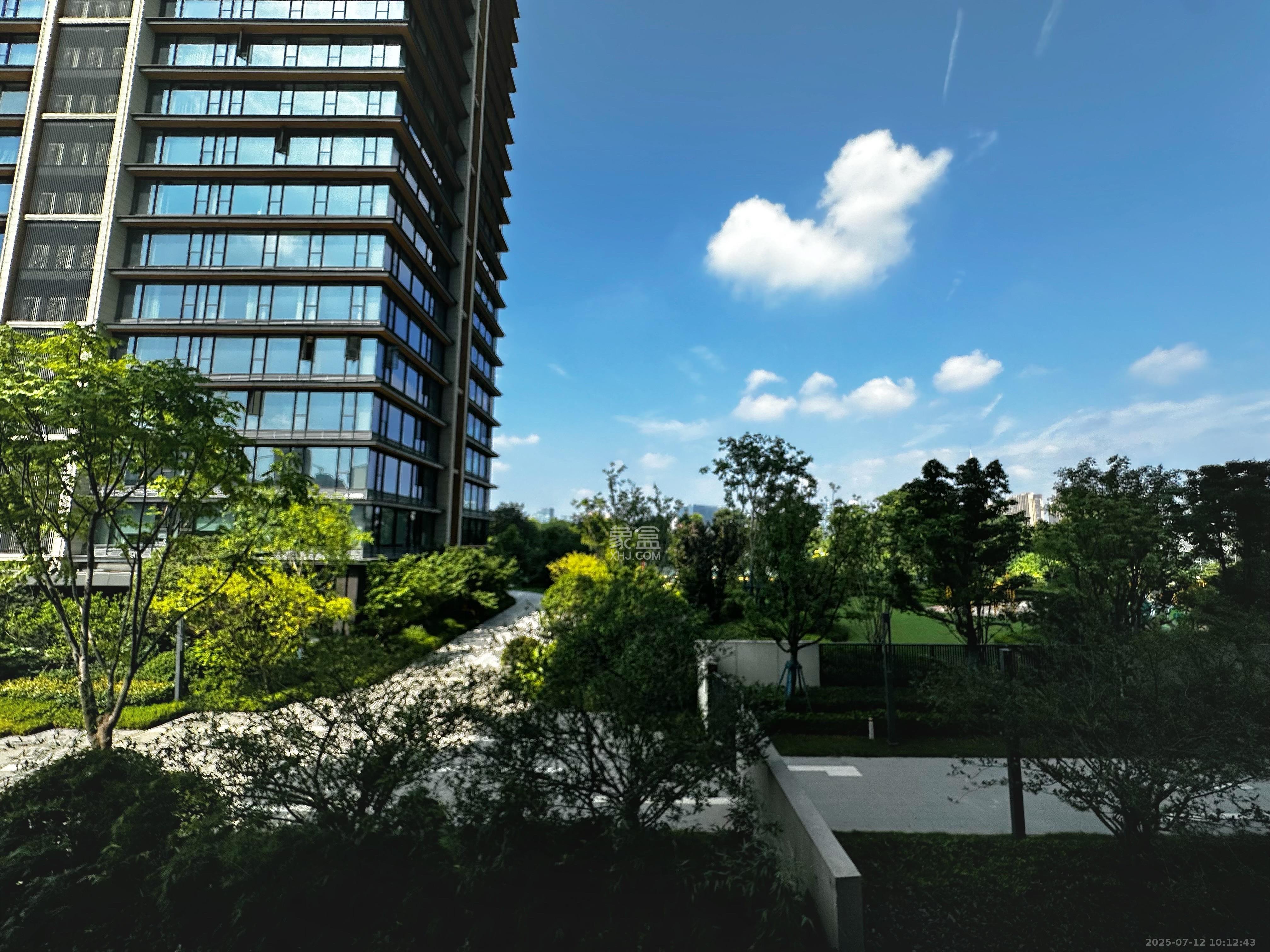 万科紫台  1室1厅1卫    850.0元/月室内图