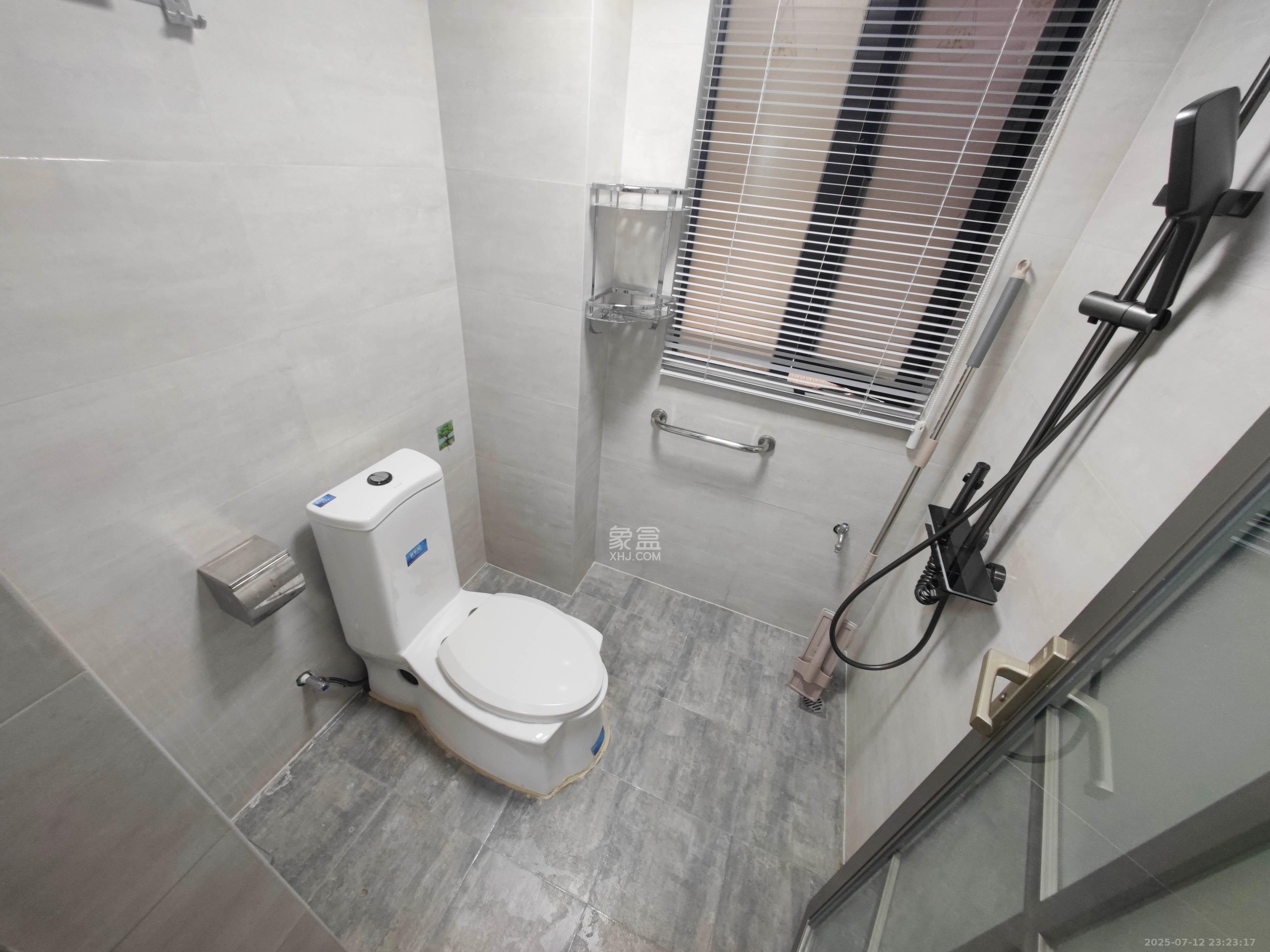 南城印象 3室2厅1卫 86.8万 南城印象 3室2厅1卫 86.8万卫生间