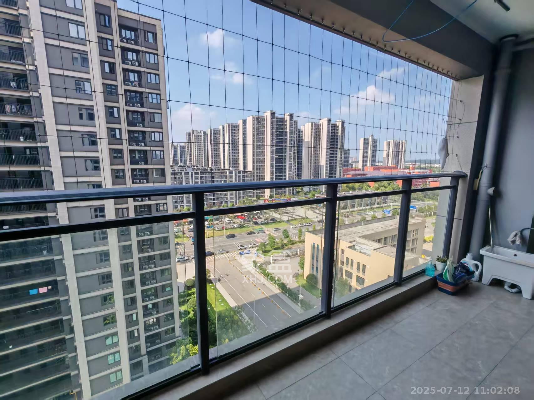 中海阅麓山二期  4室2厅2卫    3300.0元/月 中海阅麓山二期  4室2厅2卫    3300.0元/月室内图