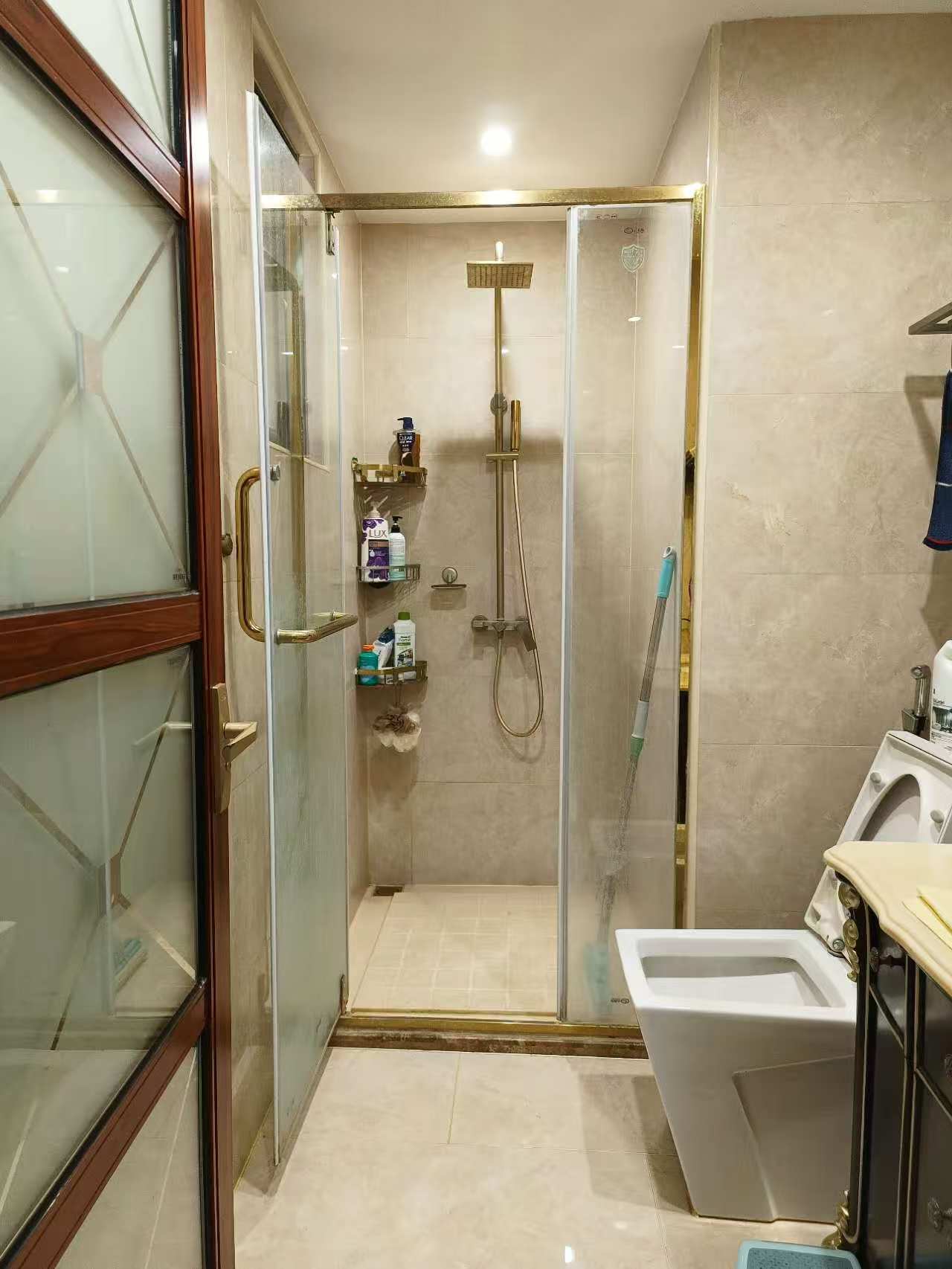 环强御景湾  3室2厅2卫    295.0万 环强御景湾  3室2厅2卫    295.0万室内图