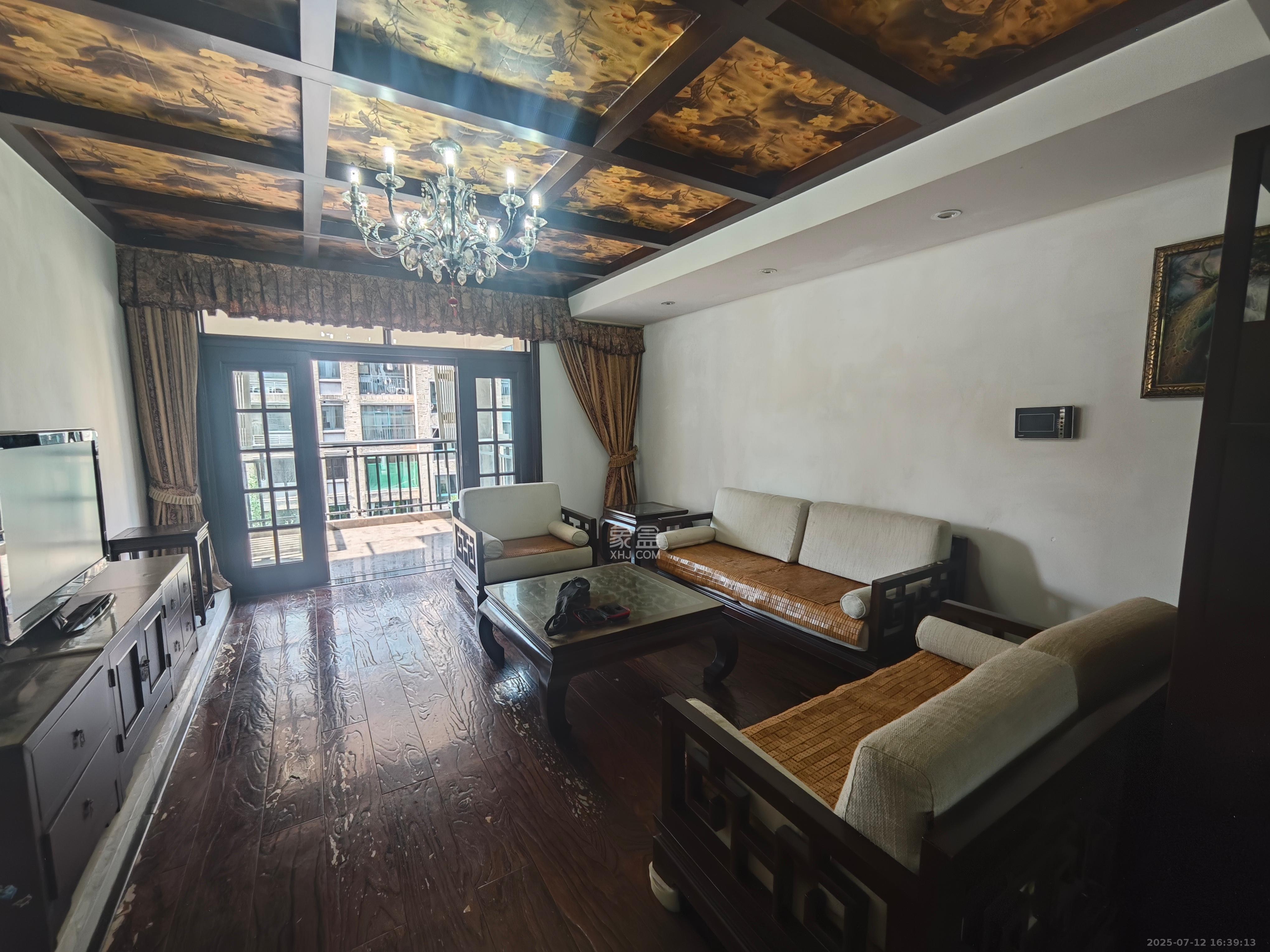 共和世家  3室2厅2卫    3500.0元/月 共和世家  3室2厅2卫    3500.0元/月室内图