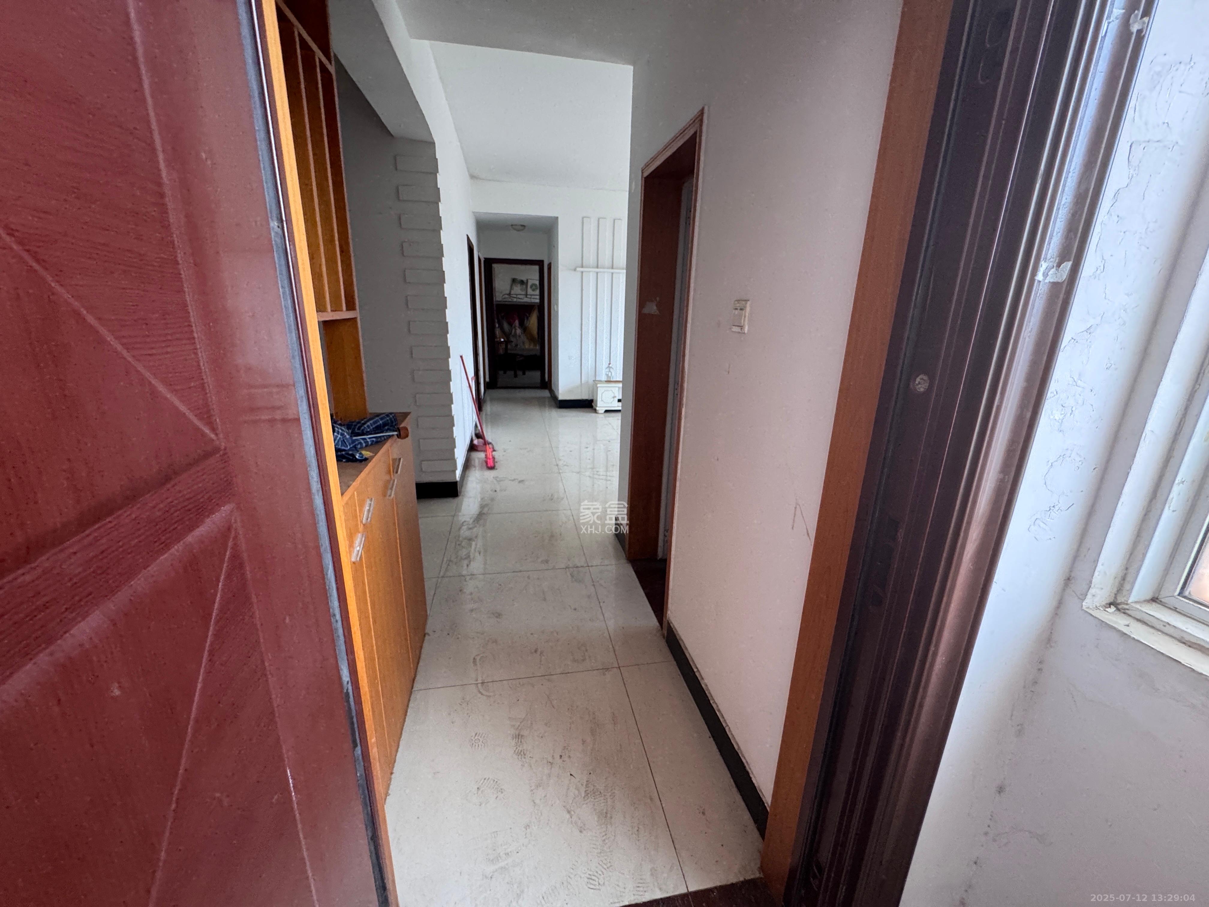 楚天世纪城东苑 3室2厅1卫 1600.0元/月 楚天世纪城东苑 3室2厅1卫 1600.0元/月室内图