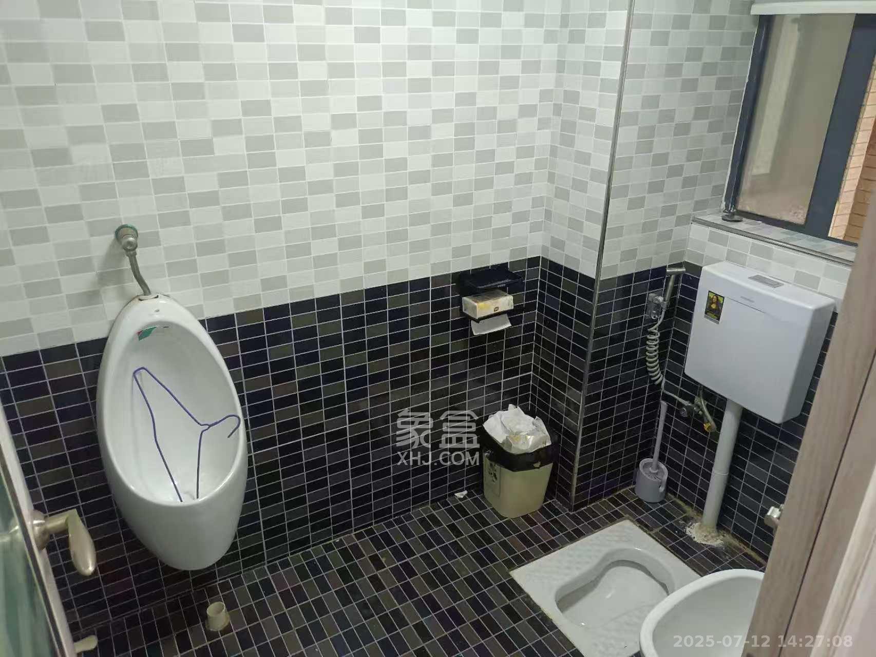 东城港   90.0㎡     3500.00元/月室内图