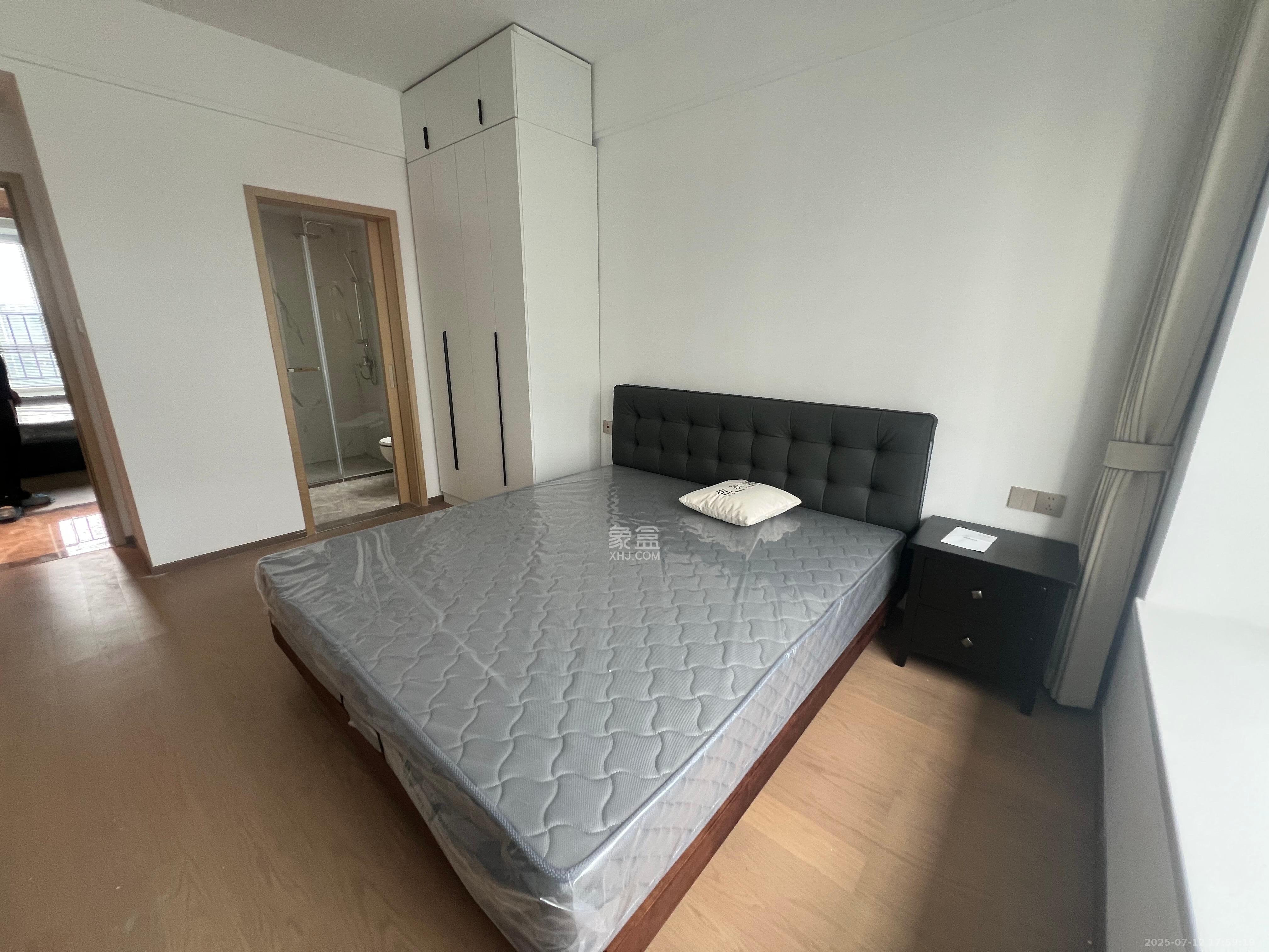 复地滨江金融中心  4室2厅2卫    5500.0元/月 复地滨江金融中心  4室2厅2卫    5500.0元/月室内图