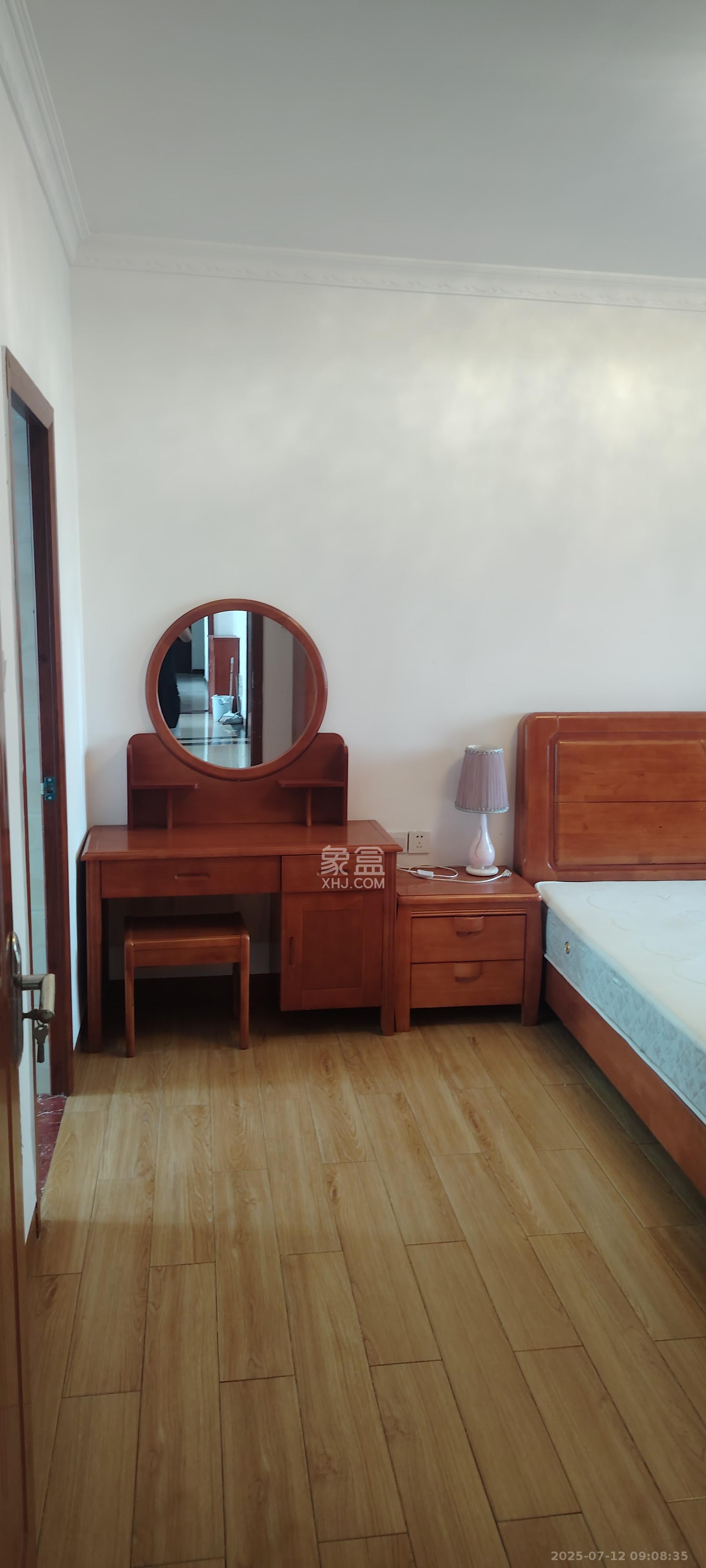 洋湖和园（福联嘉苑）  3室2厅1卫   2500.00元/月室内图