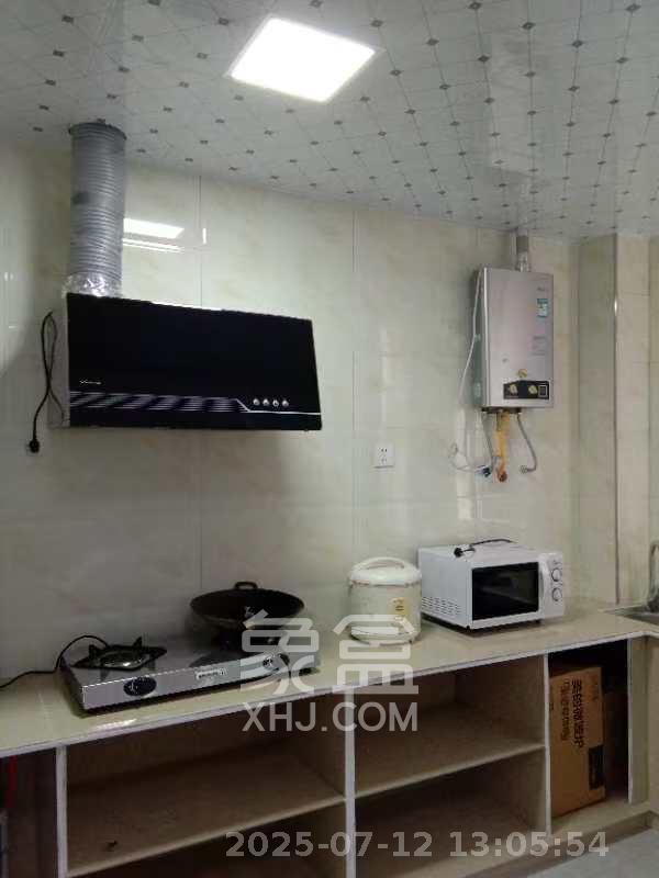 广泰锦苑  3室2厅1卫   2100.00元/月室内图