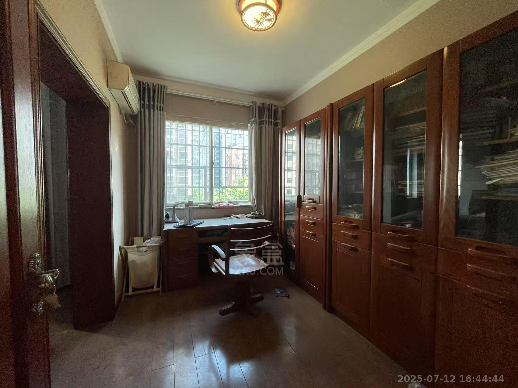 熹悦花都 4室2厅2卫 1800.0元/月 熹悦花都 4室2厅2卫 1800.0元/月户型图