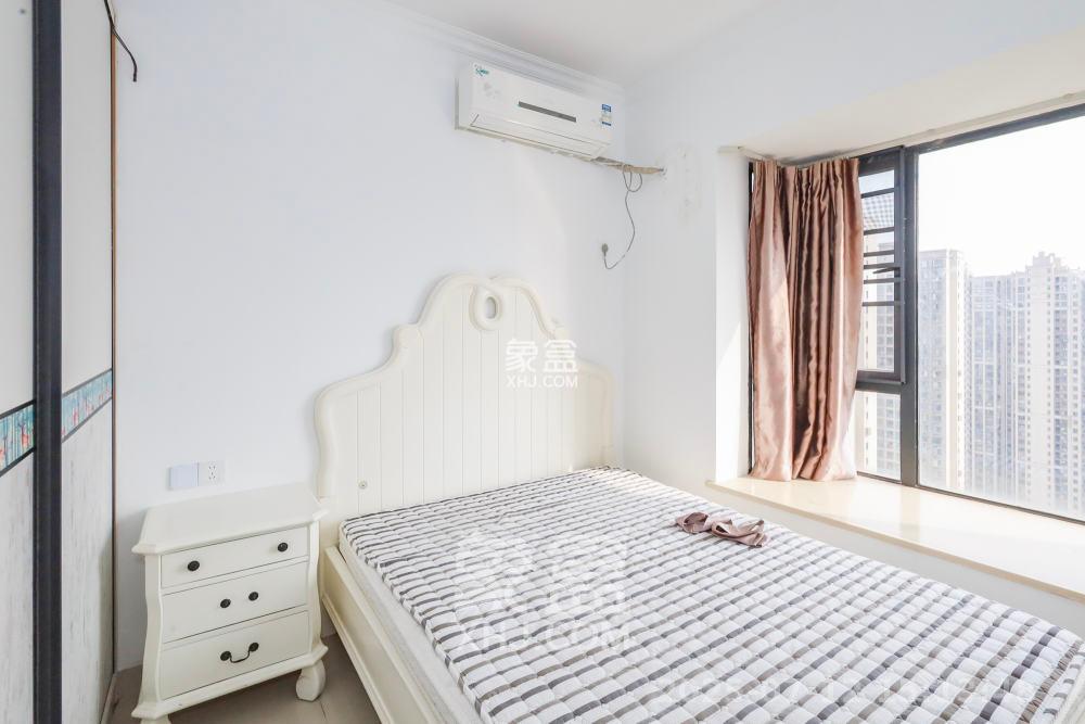 钰龙天下一期  2室2厅1卫    2100.0元/月 钰龙天下一期  2室2厅1卫    2100.0元/月室内图