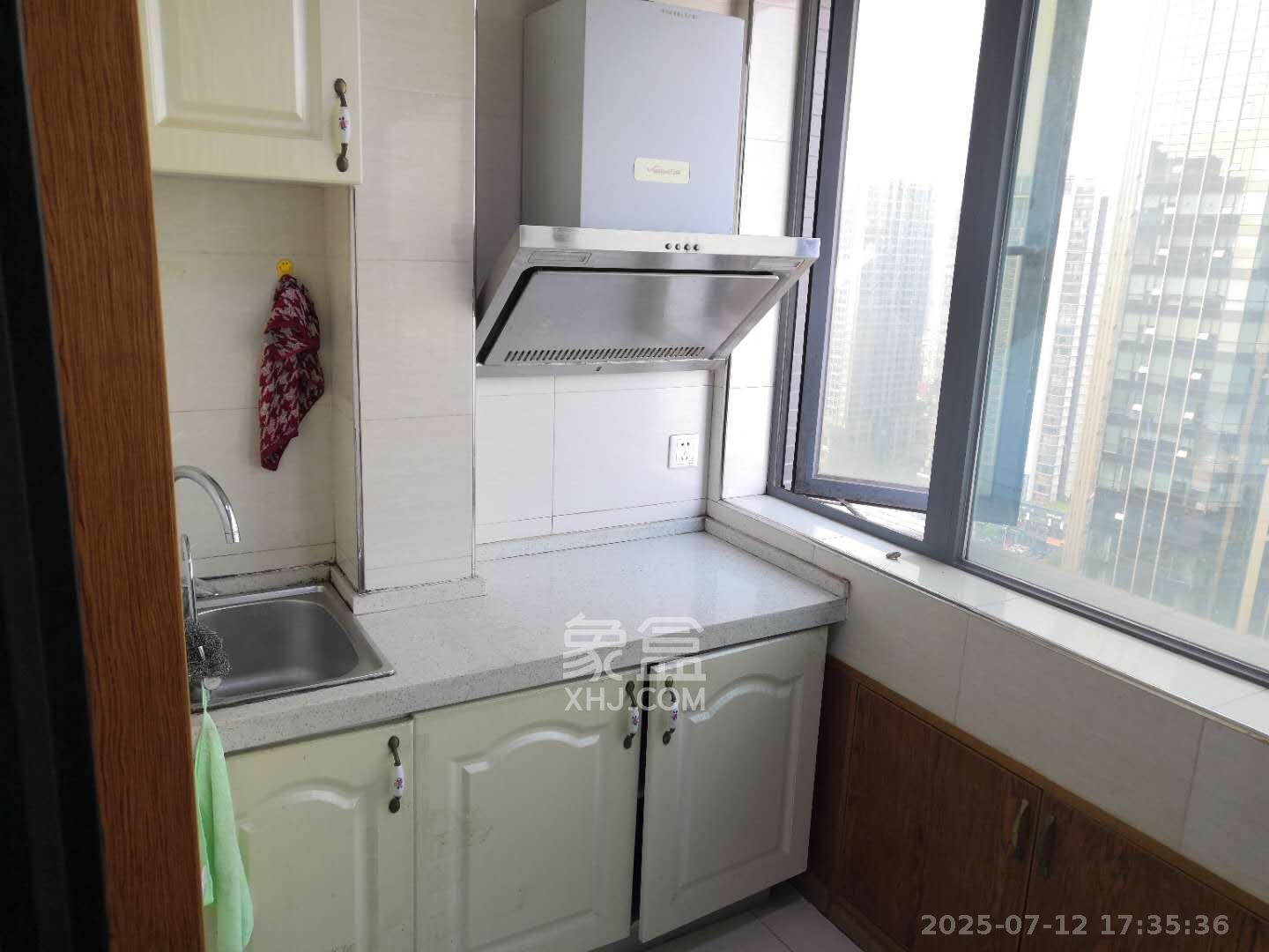 万博汇  1室1厅1卫   1600.00元/月室内图
