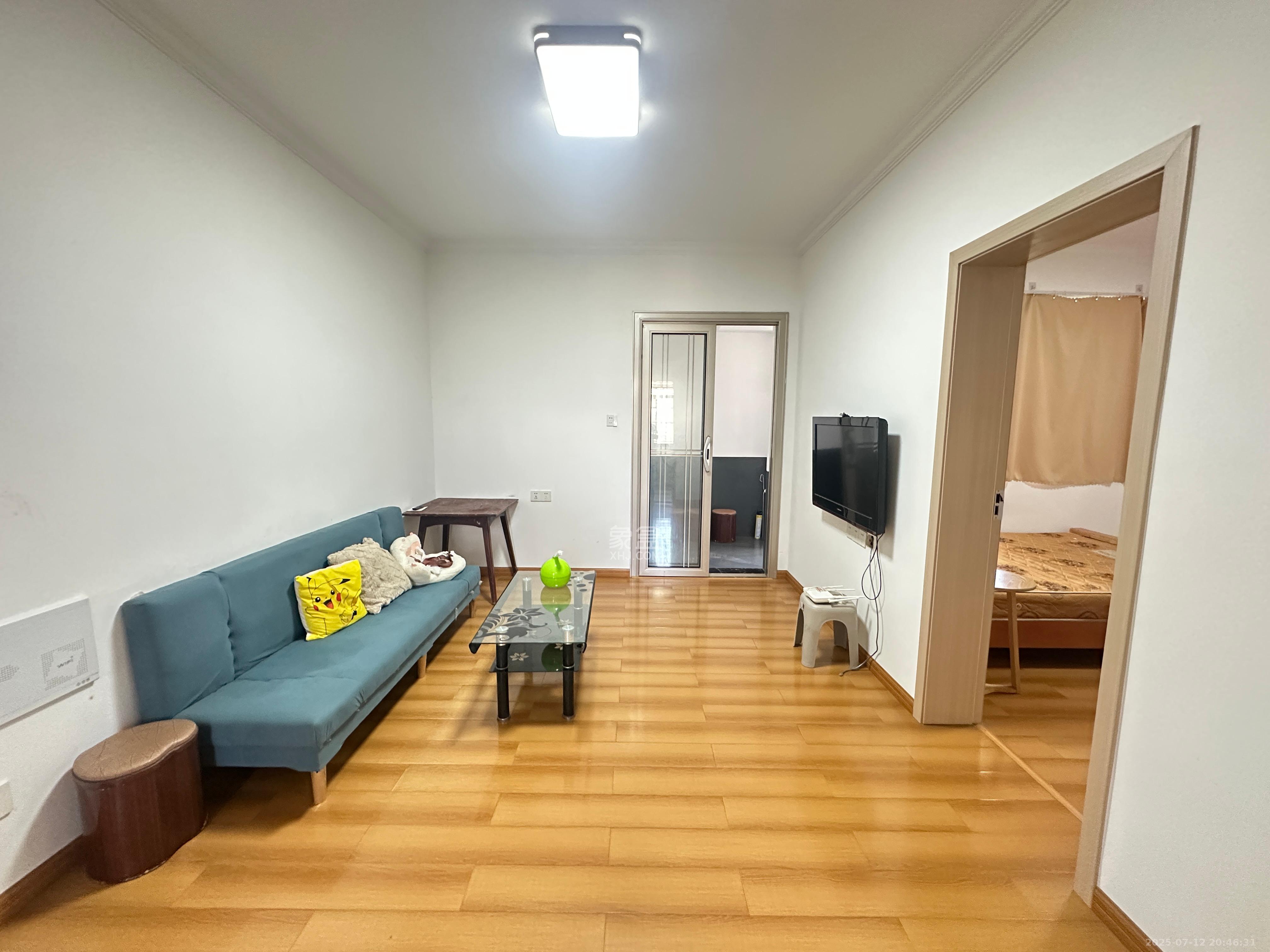 涂家冲社区（涂新小区、农商银行宿舍）  2室1厅1卫    1500.0元/月室内图1