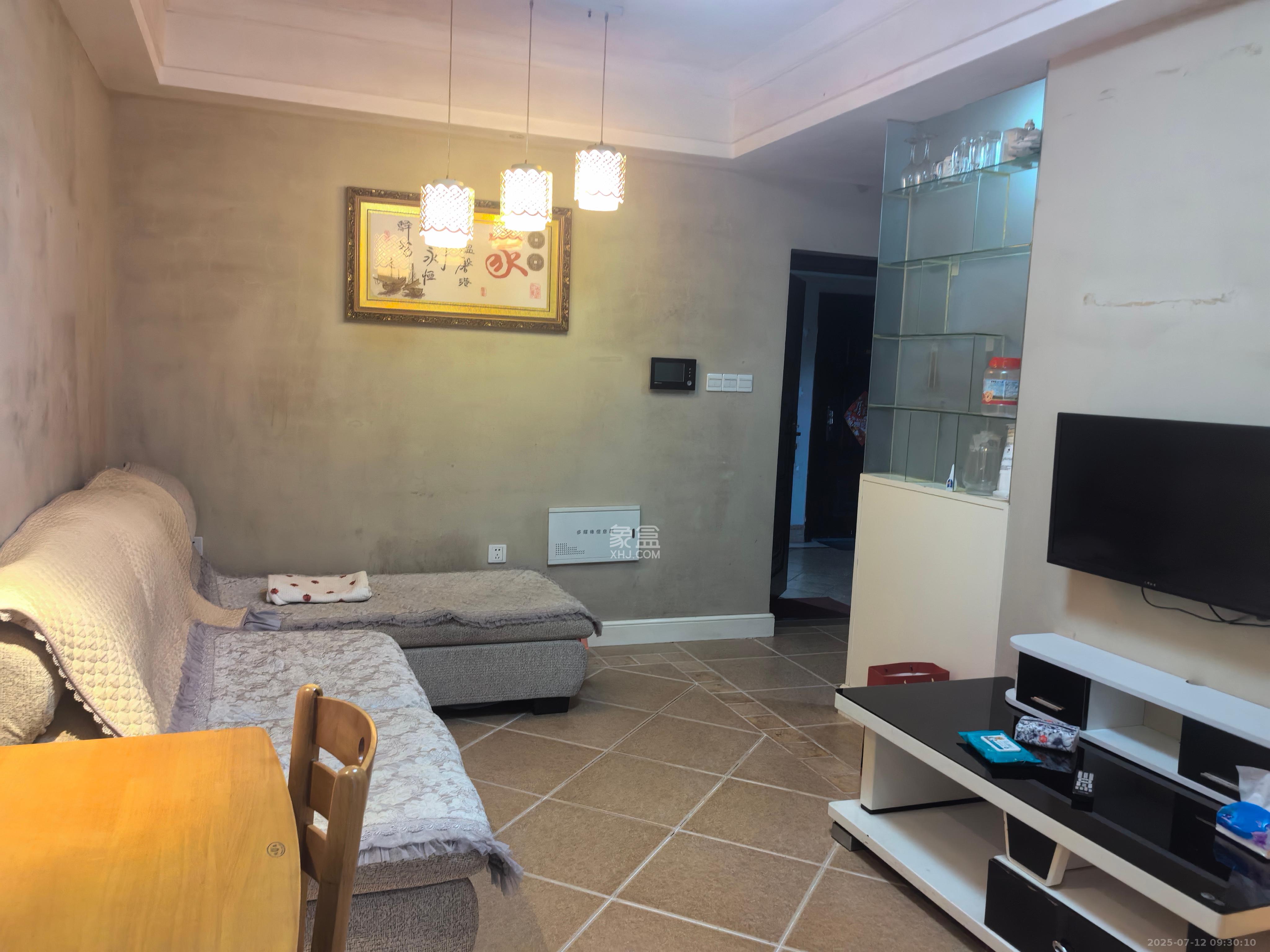 保利城(中航城国际社区、郡原美村) 1室1厅1卫 1400.0元/月 保利城(中航城国际社区、郡原美村) 1室1厅1卫 1400.0元/月室内图