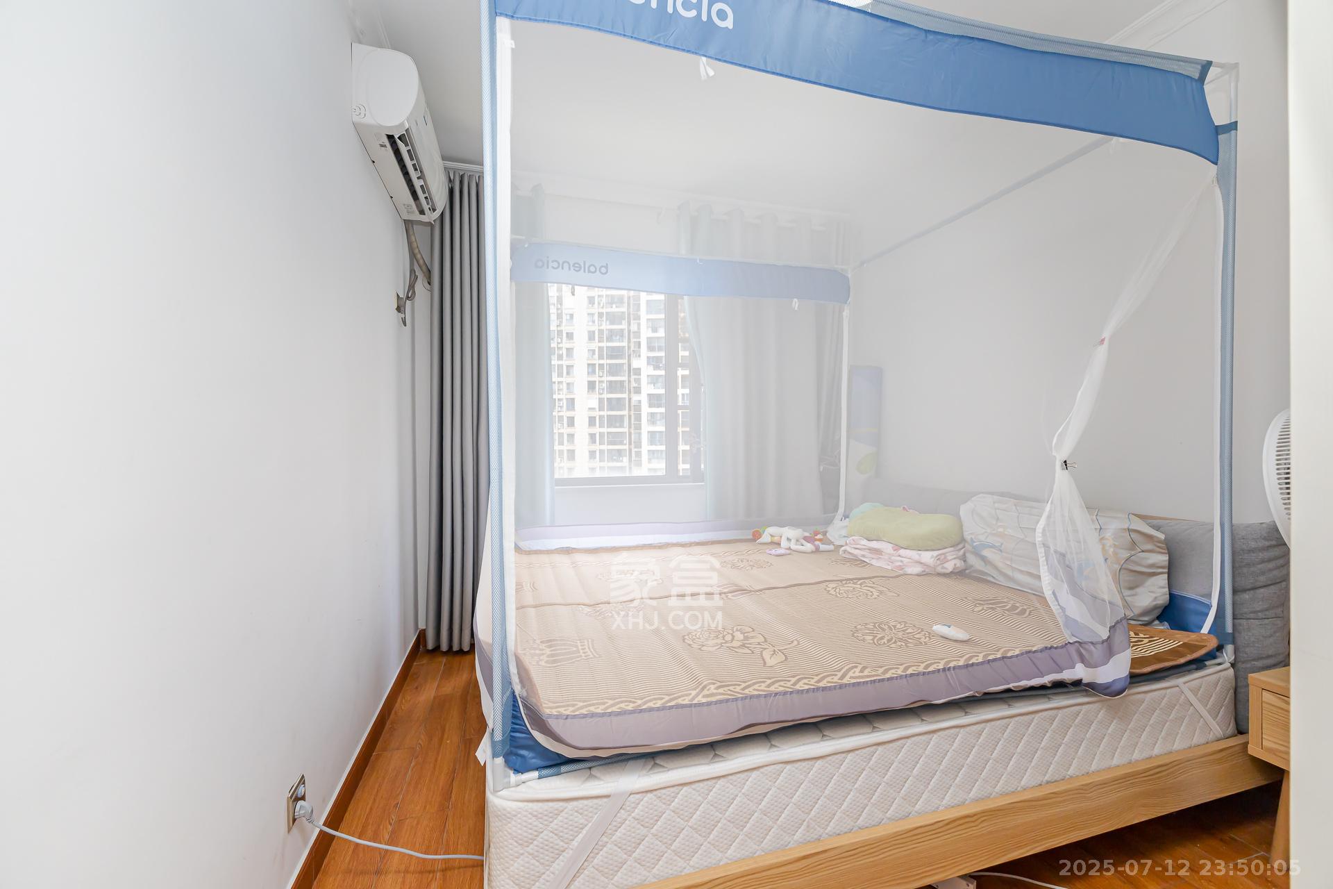 明发国际城  3室2厅2卫    88.8万卧室