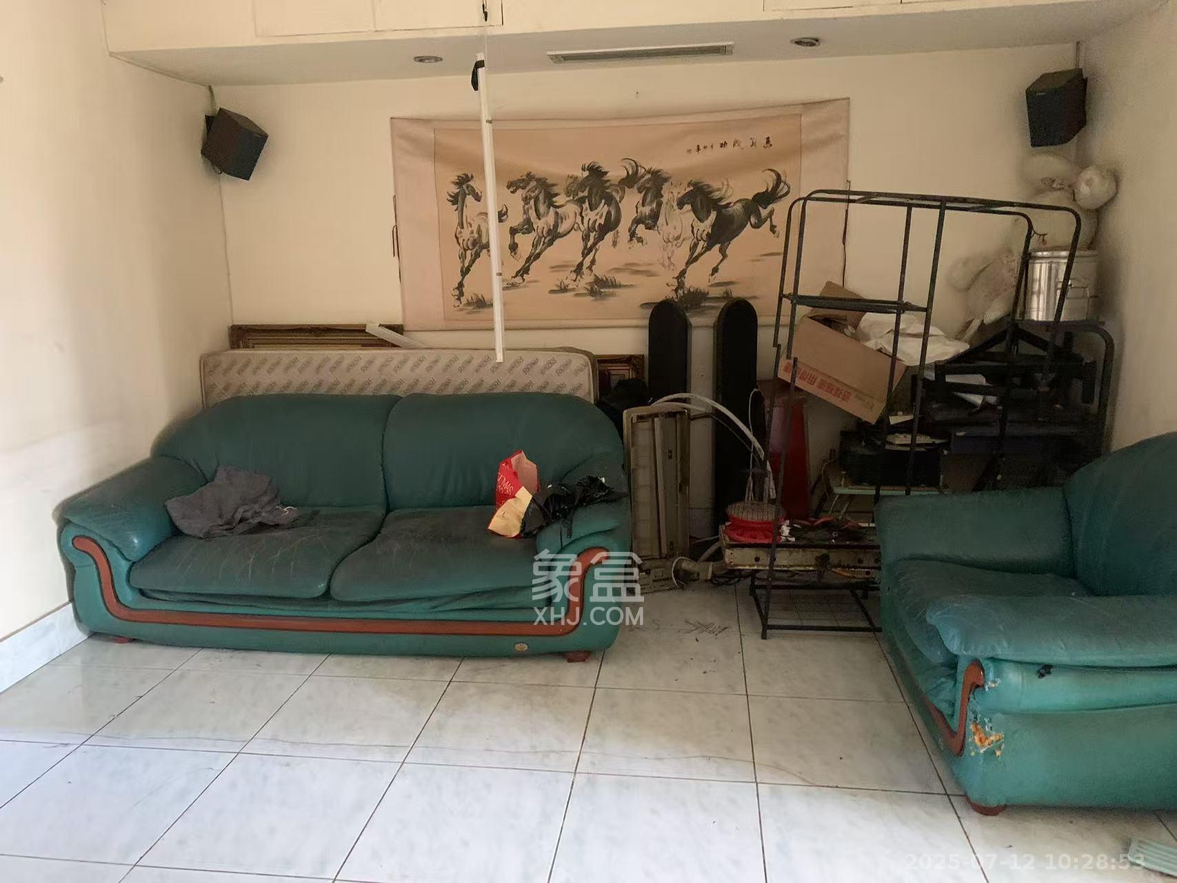 双银花园 2室2厅1卫 1300.0元/月 双银花园 2室2厅1卫 1300.0元/月室内图