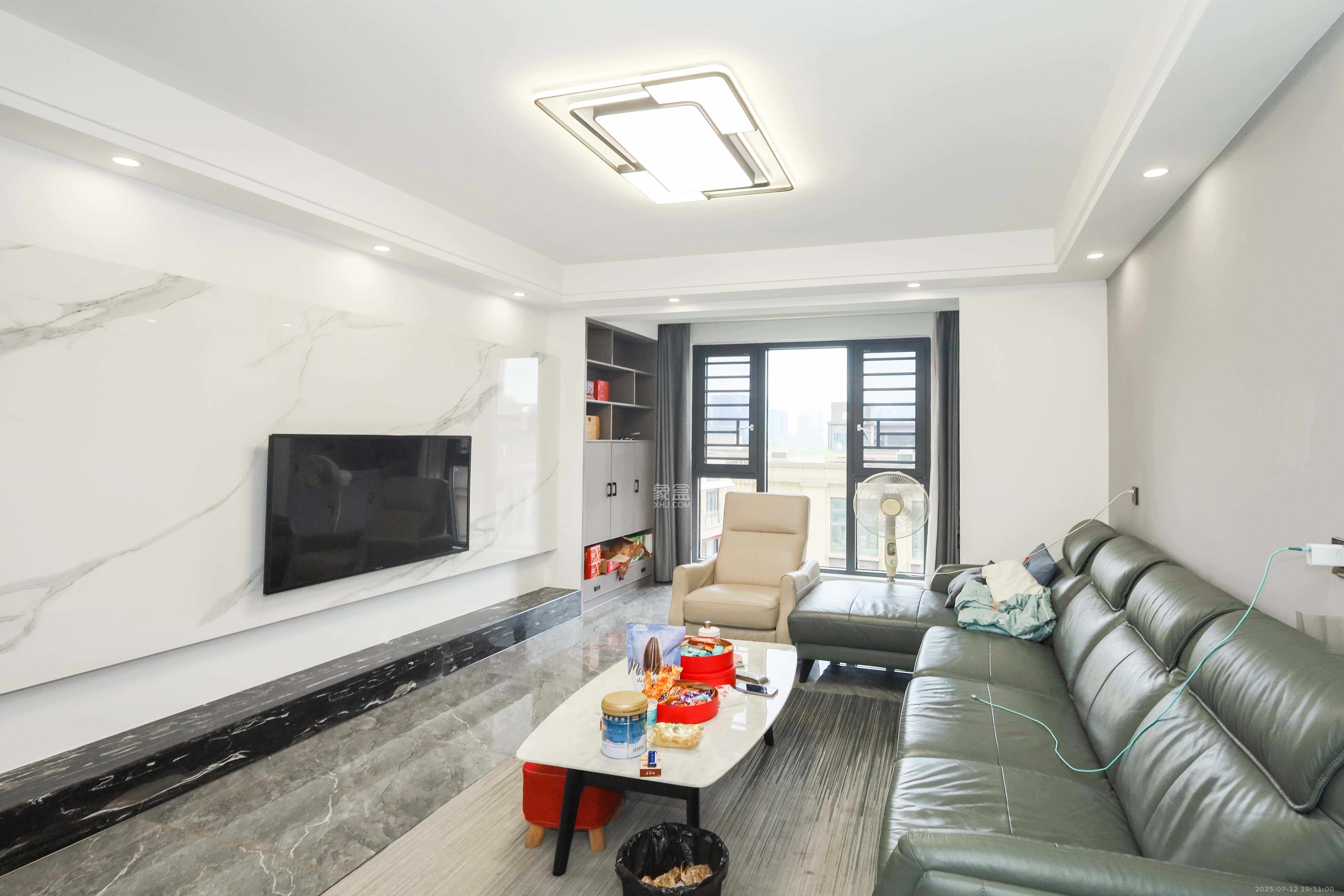 通号岭绣苑 4室2厅2卫 113.0万 通号岭绣苑 4室2厅2卫 113.0万客厅