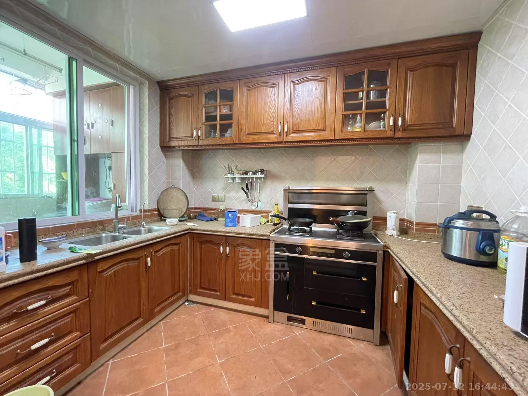 熹悦花都 4室2厅2卫 1800.0元/月 熹悦花都 4室2厅2卫 1800.0元/月户型图