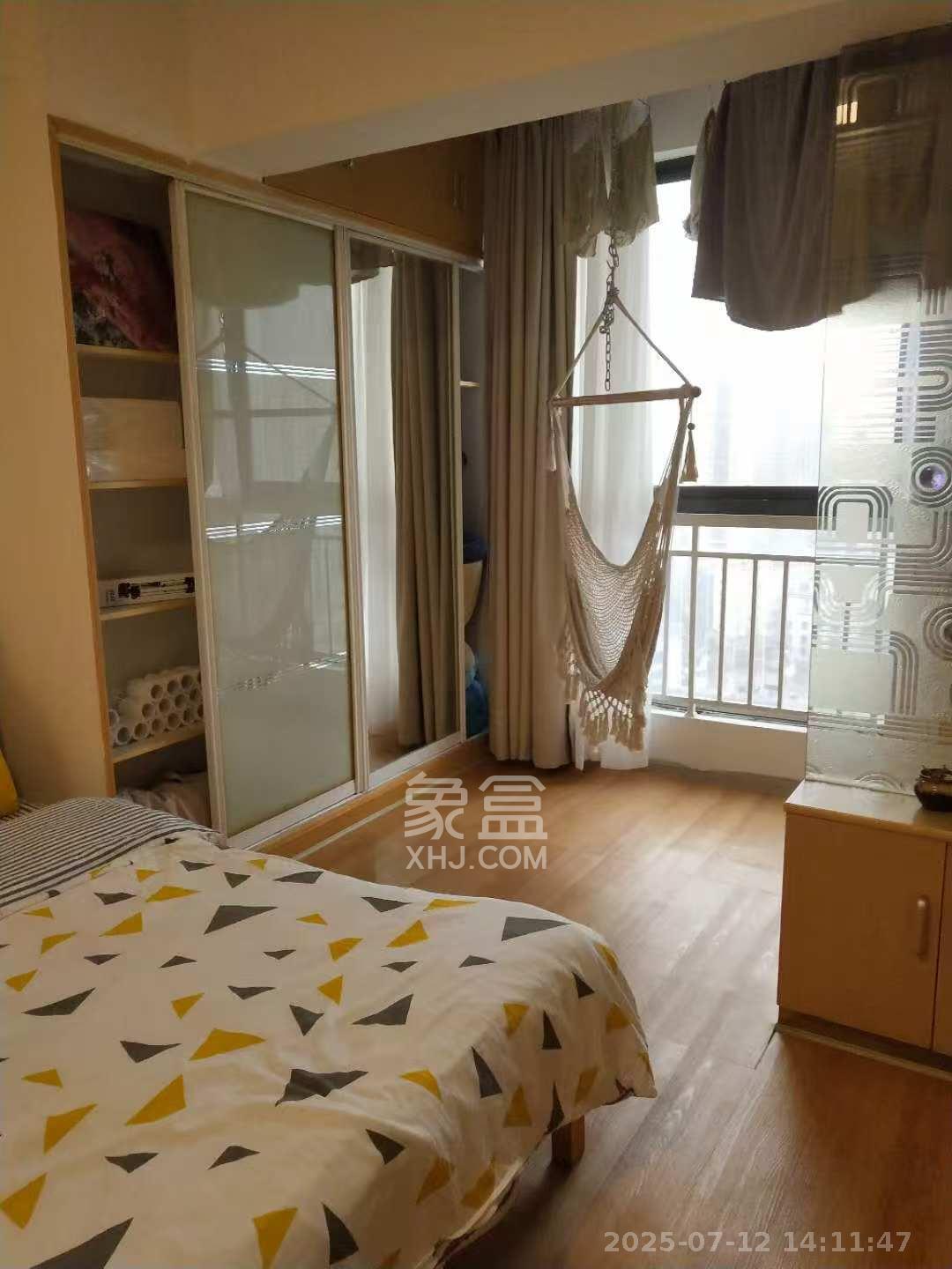 七彩丽都  1室1厅1卫   2200.00元/月室内图
