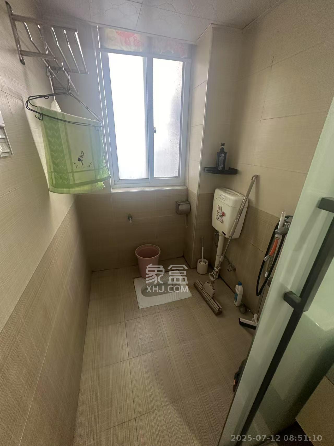南铁佳苑  1室0厅0卫   2200.00元/月室内图