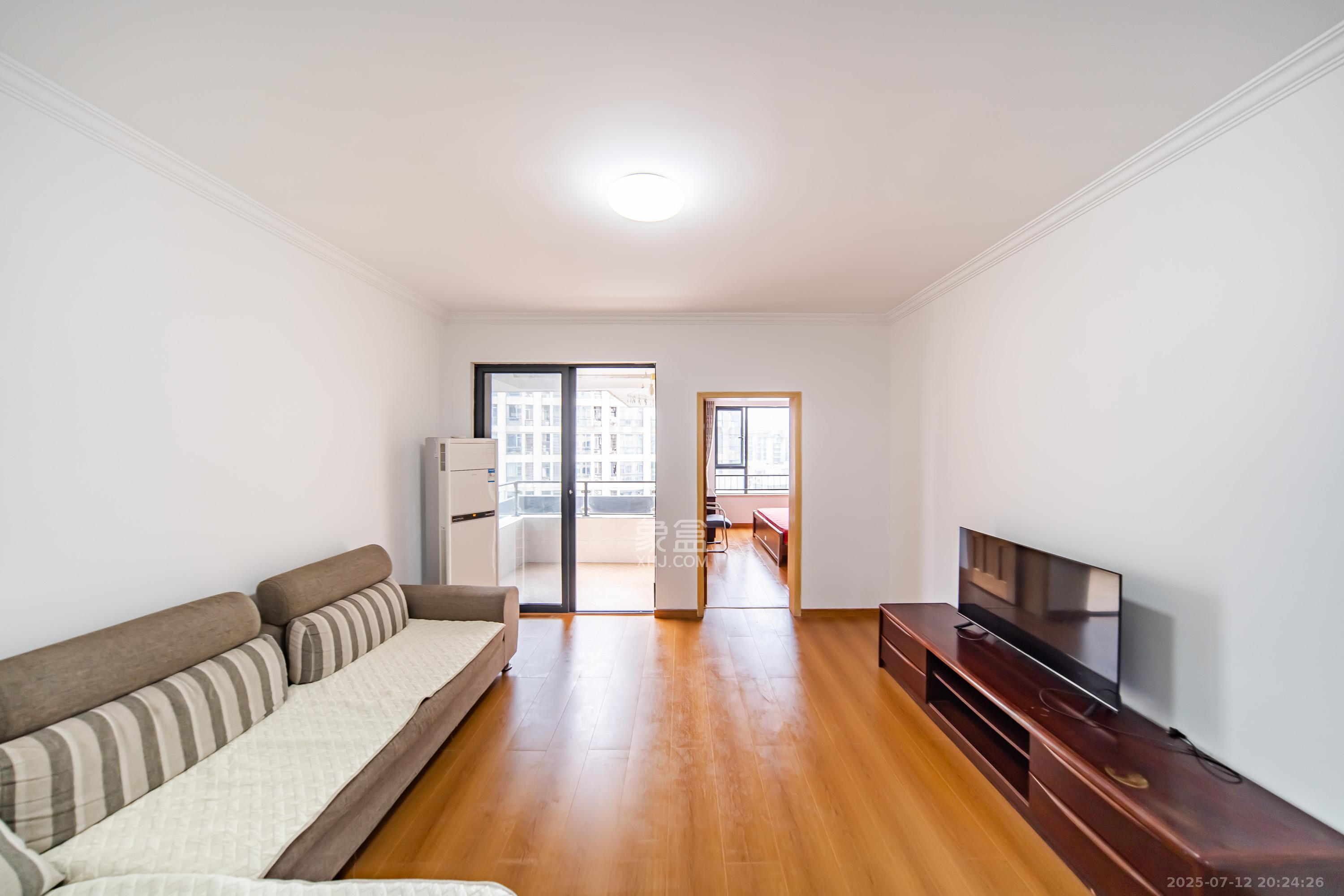 长房时代城  2室2厅1卫    78.0万 长房时代城  2室2厅1卫    78.0万