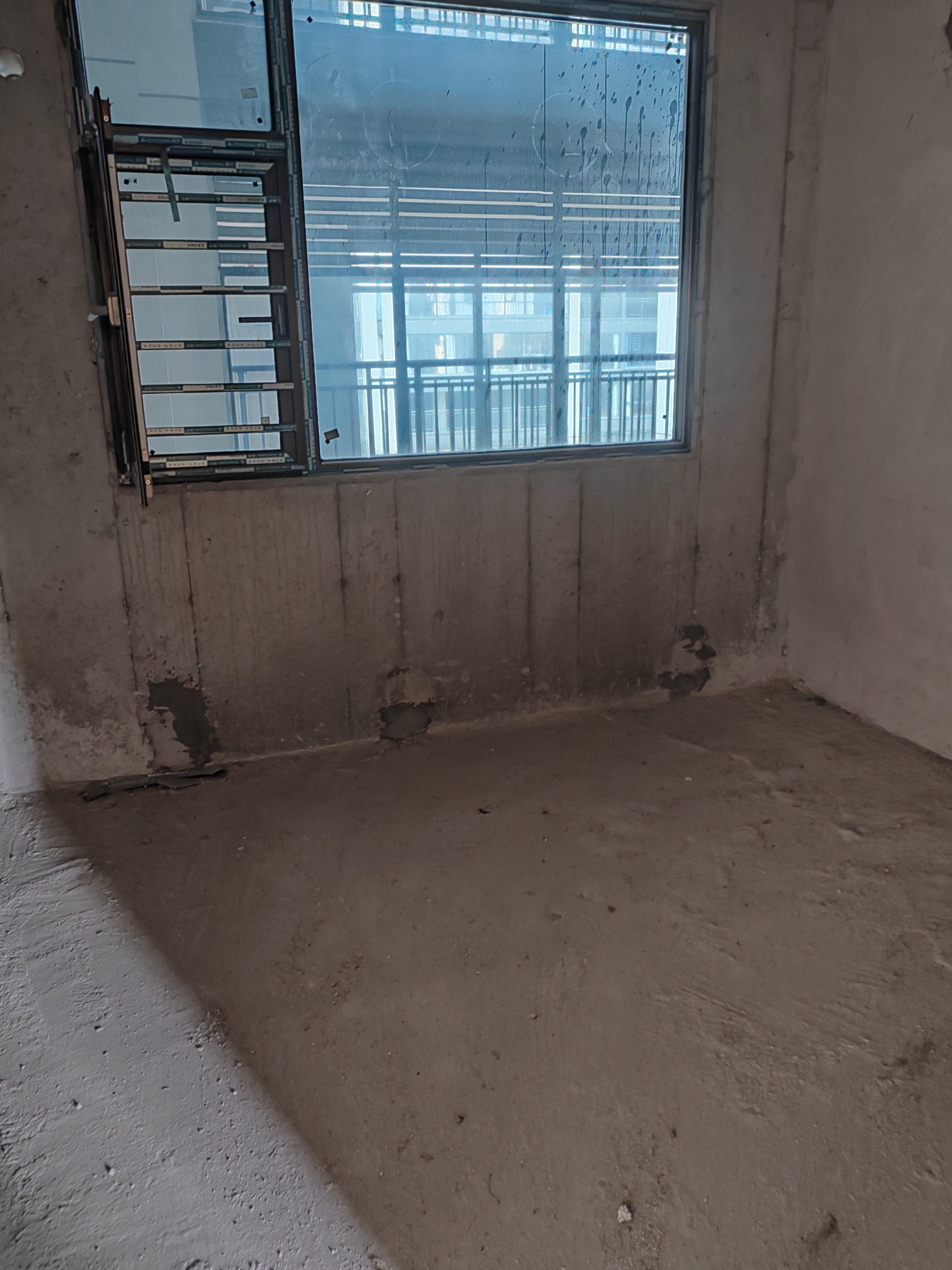 湘悦青春里  4室2厅2卫    75.8万 湘悦青春里  4室2厅2卫    75.8万客厅