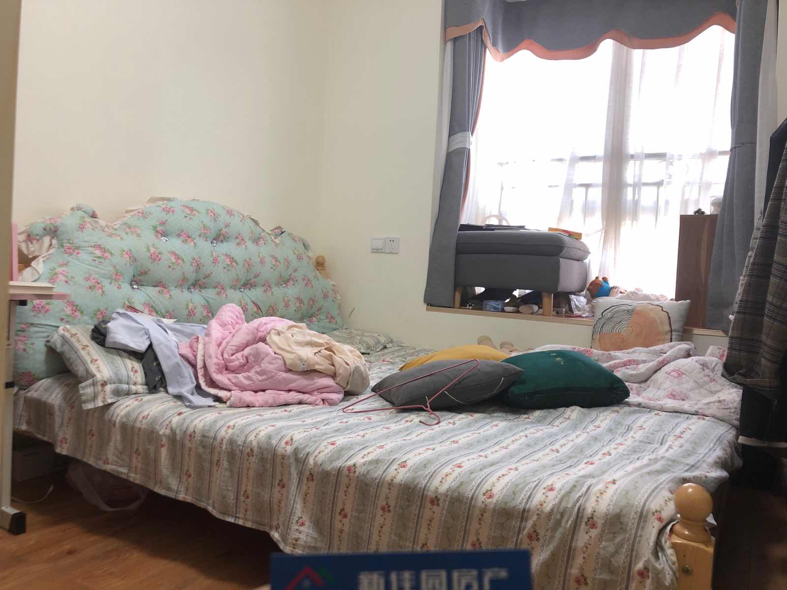 天门壹号 1室1厅1卫 1200.0元/月 天门壹号 1室1厅1卫 1200.0元/月室内图