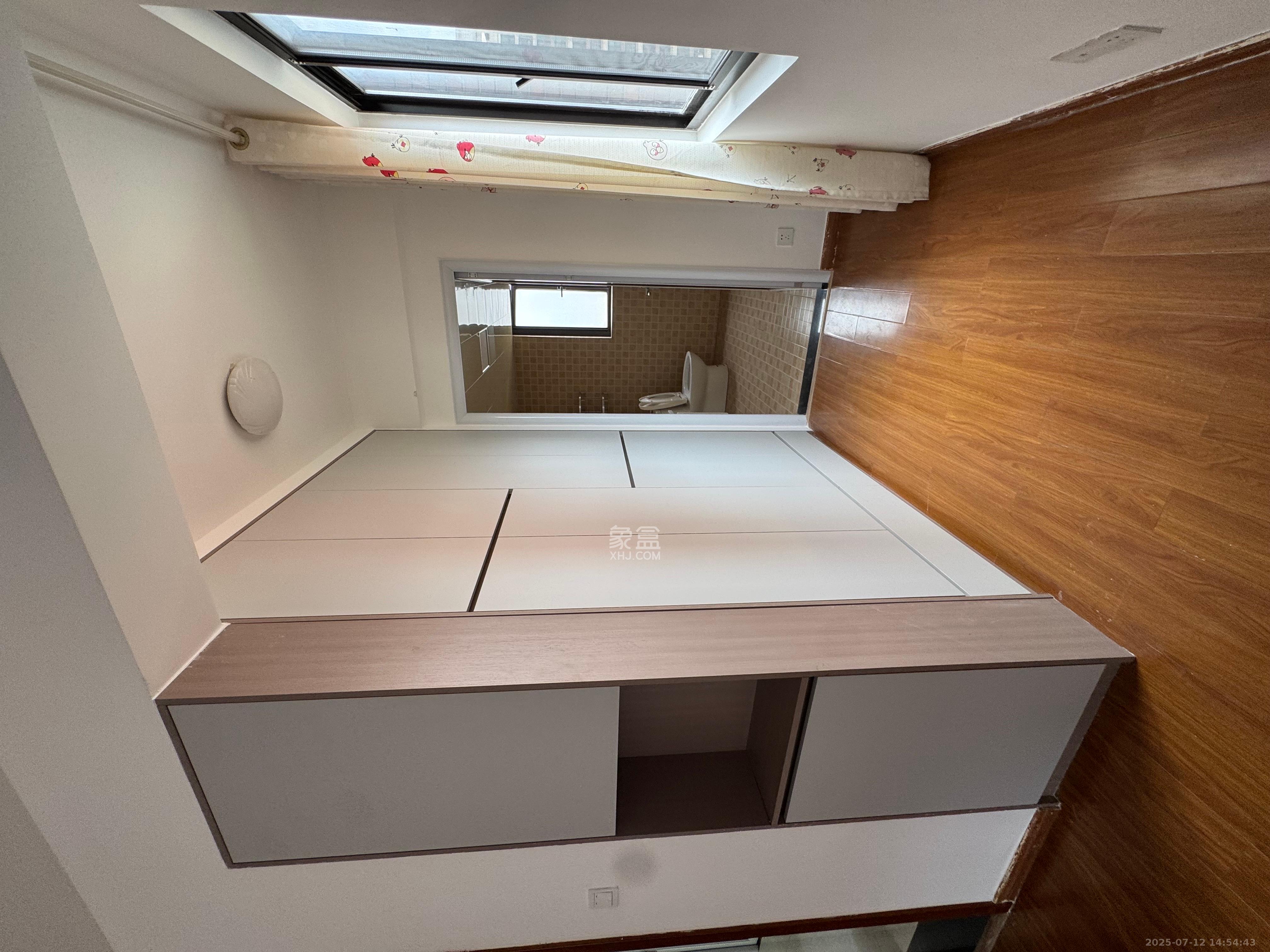 新城国际花都 3室2厅2卫 2000.0元/月 新城国际花都 3室2厅2卫 2000.0元/月室内图