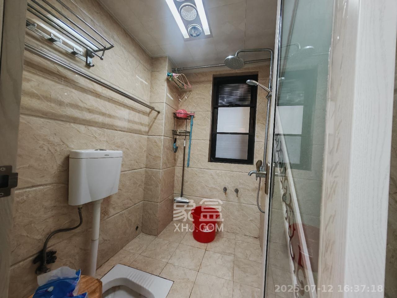 金茂梅溪湖 2室2厅1卫 2700.0元/月 金茂梅溪湖 2室2厅1卫 2700.0元/月室内图