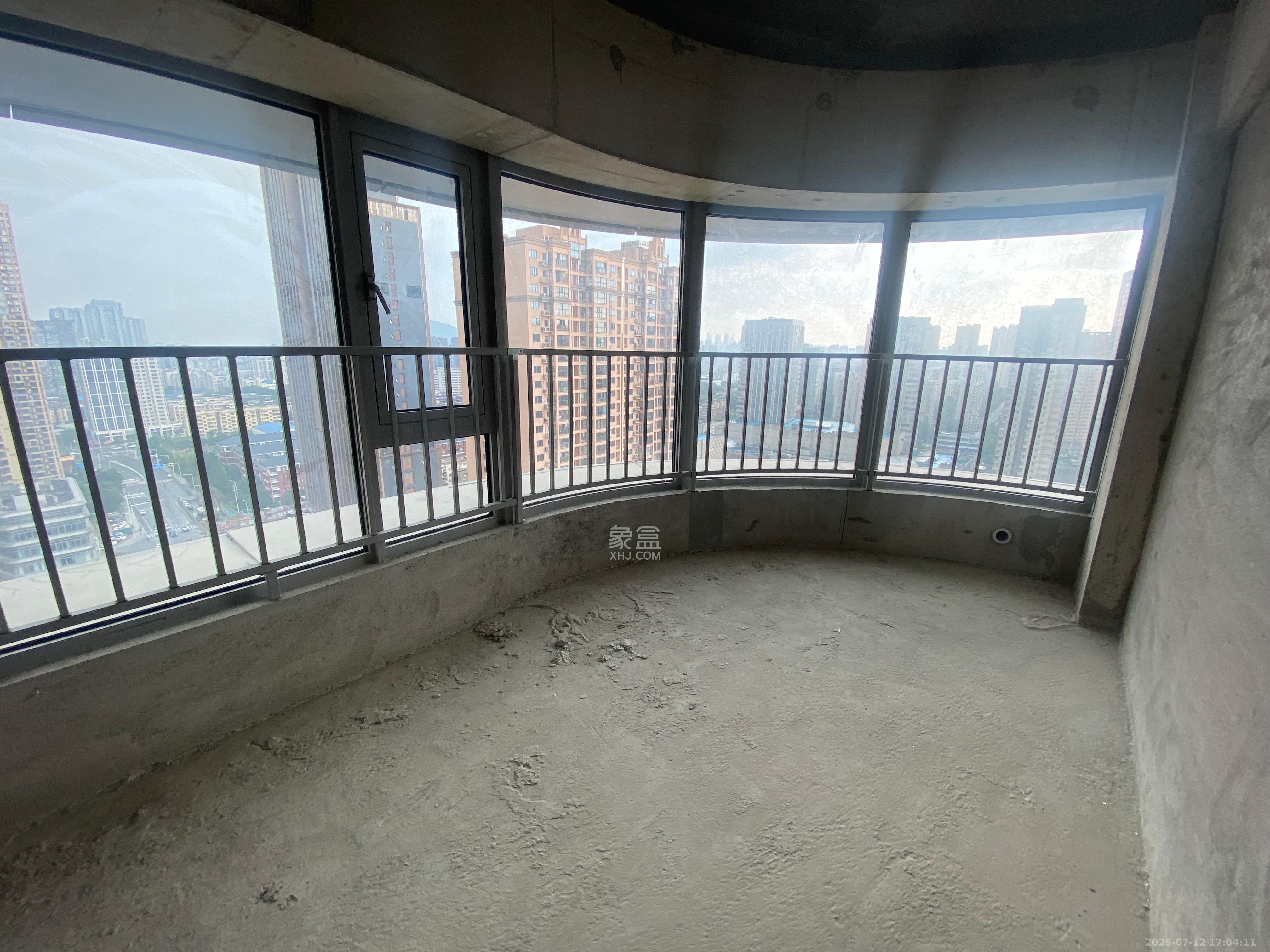 保利天禧EF区 1室1厅1卫 1500.0元/月 保利天禧EF区 1室1厅1卫 1500.0元/月室内图