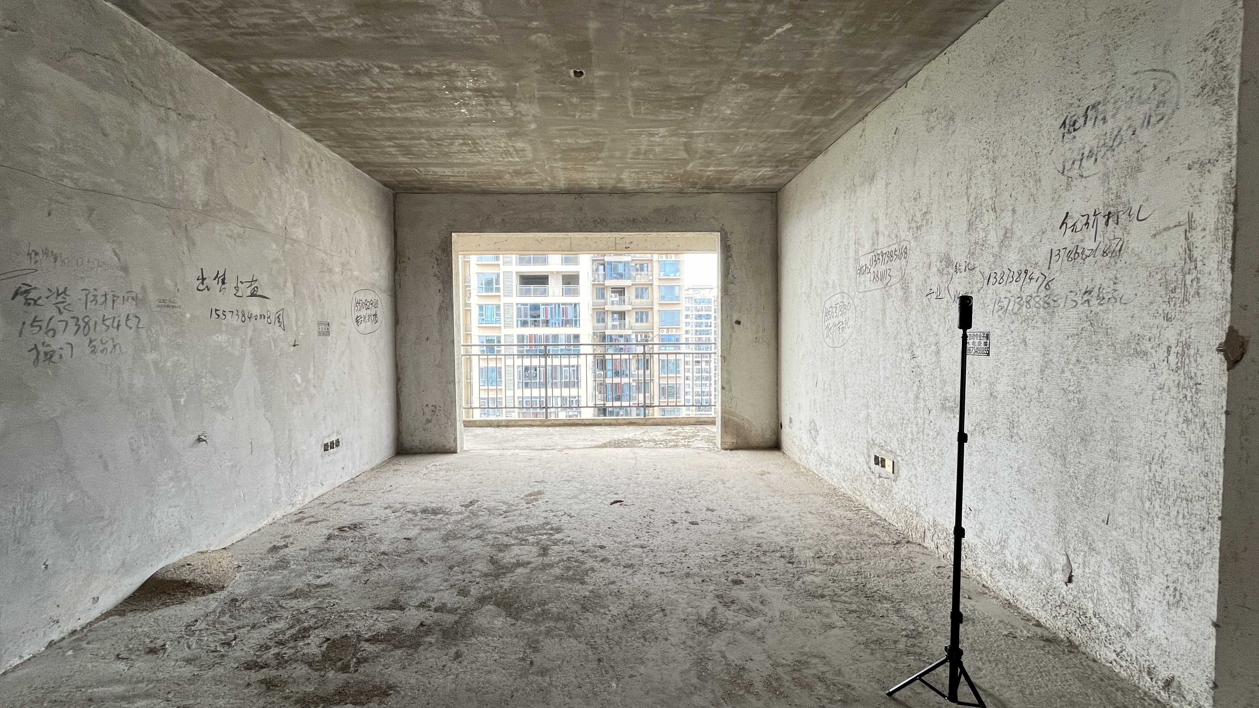 大同沁园 3室2厅2卫 66.8万 大同沁园 3室2厅2卫 66.8万室内图