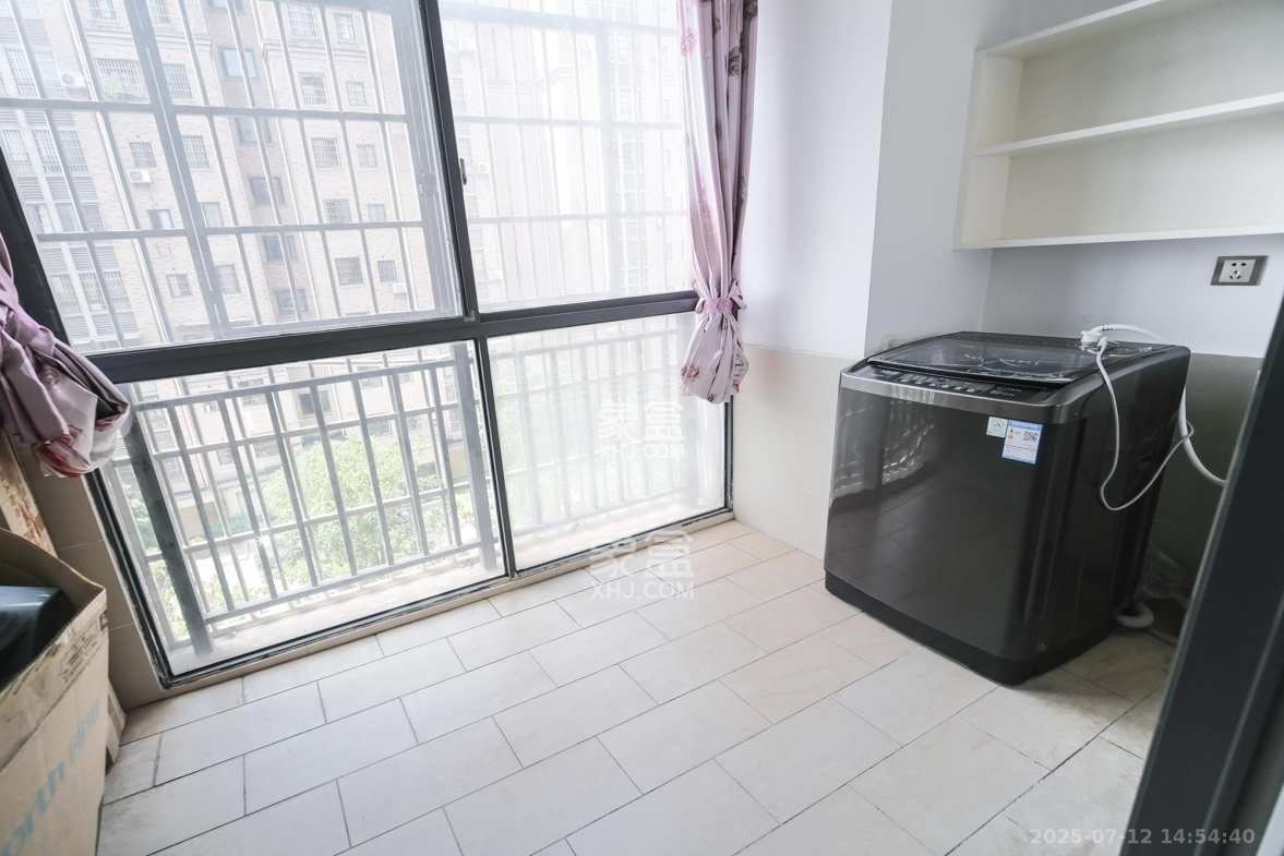 山水湾 2室2厅1卫 49.8万 山水湾 2室2厅1卫 49.8万阳台