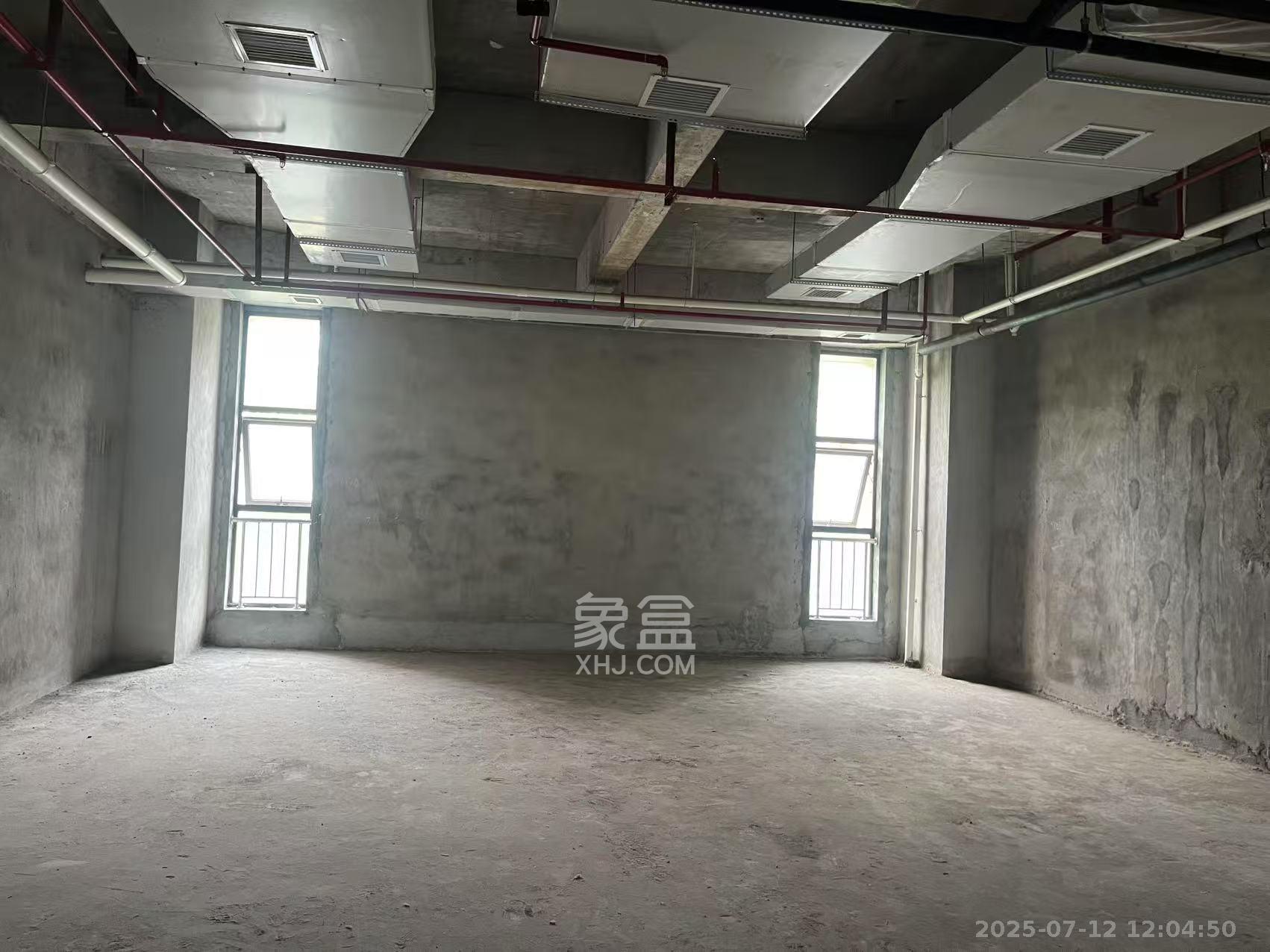 新世界广场   200.0㎡      12000.0元/月室内图