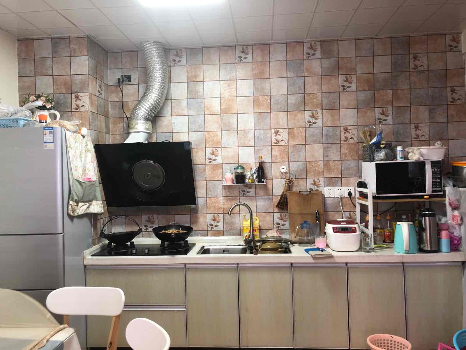 天门壹号 1室1厅1卫 1200.0元/月 天门壹号 1室1厅1卫 1200.0元/月室内图