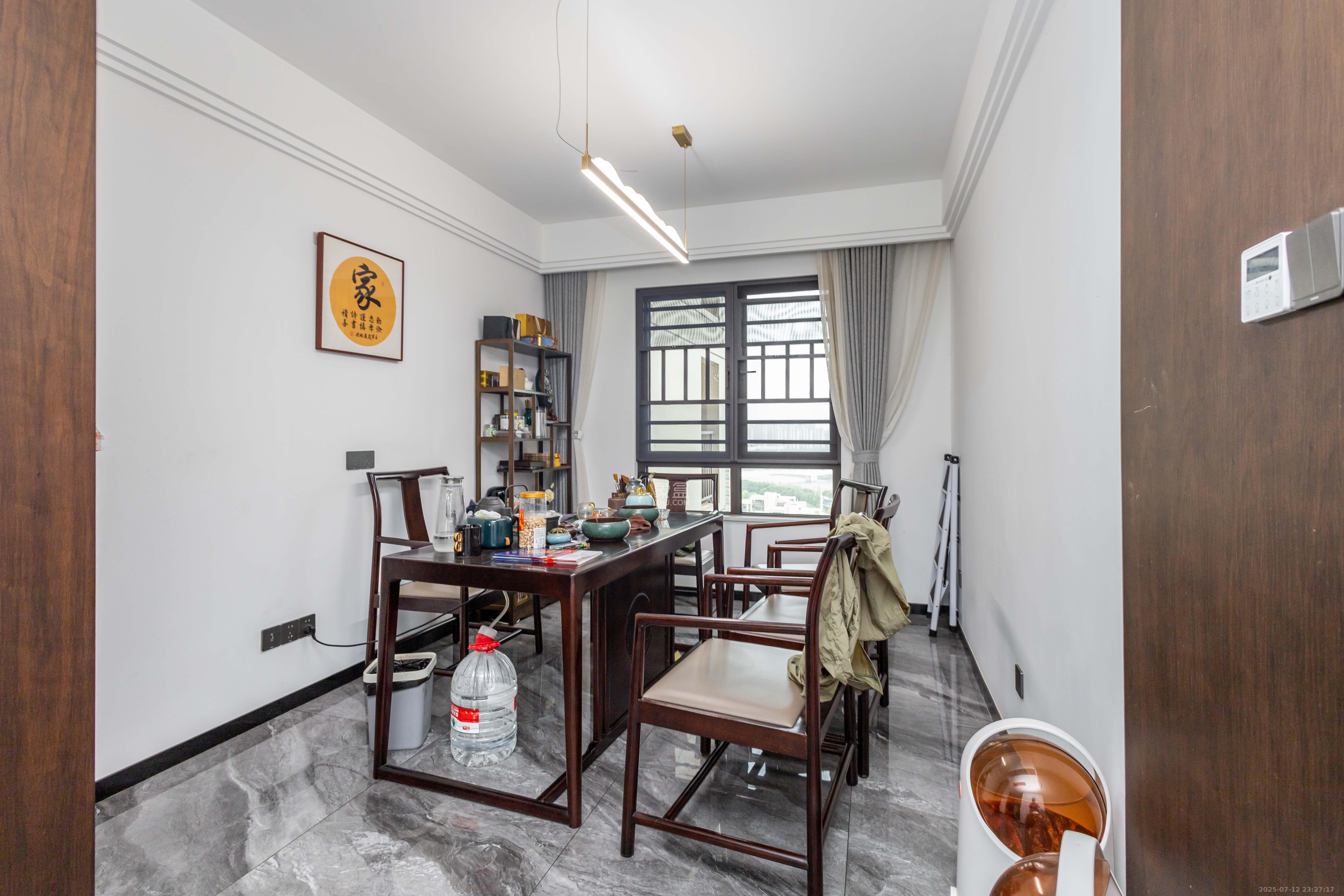 龙湖碧桂园天宸原著 4室2厅2卫 260.0万 龙湖碧桂园天宸原著 4室2厅2卫 260.0万卧室