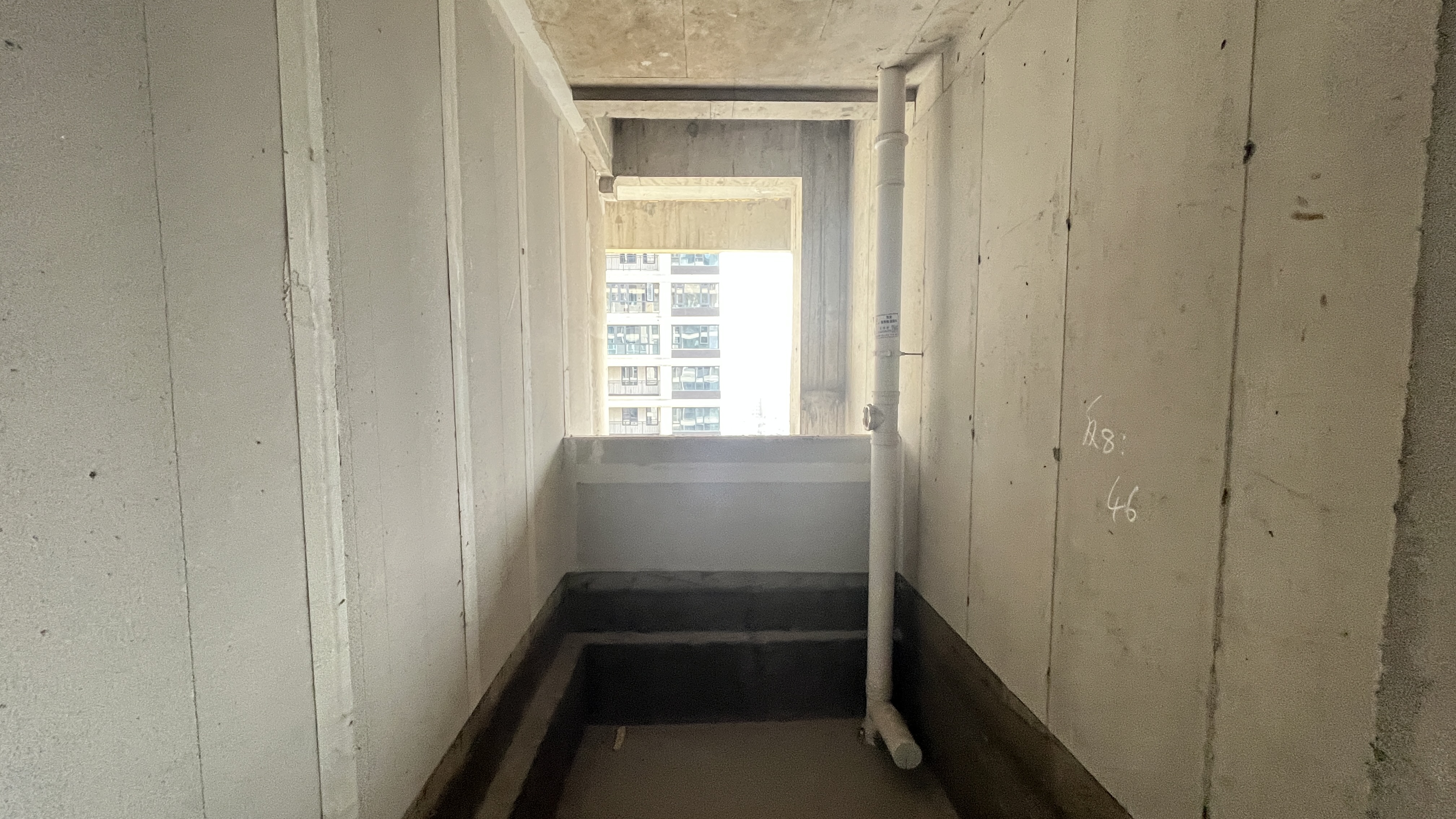 湘中府央玺 4室2厅2卫 84.8万 湘中府央玺 4室2厅2卫 84.8万室内图