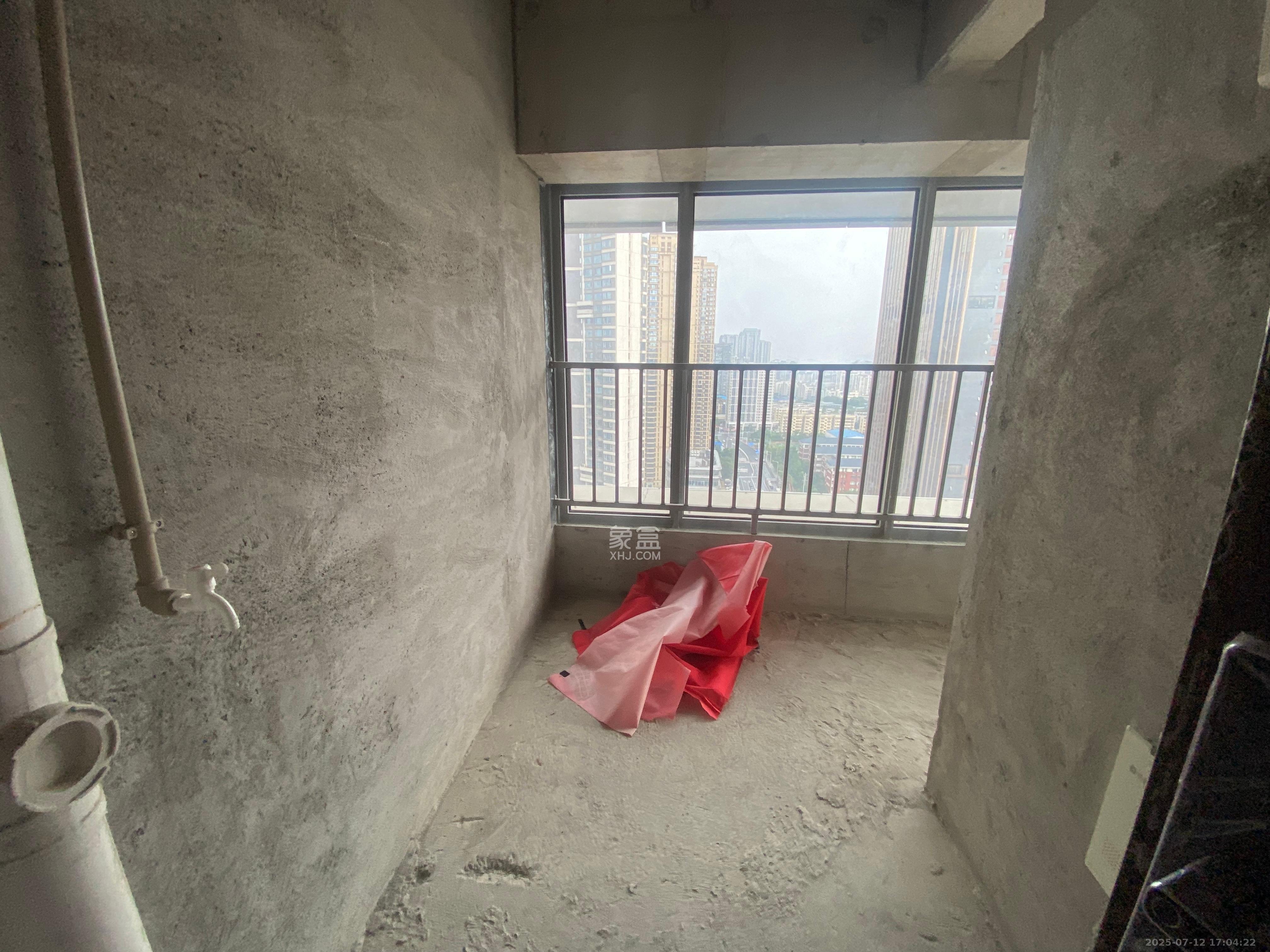 保利天禧EF区 1室1厅1卫 1500.0元/月 保利天禧EF区 1室1厅1卫 1500.0元/月室内图