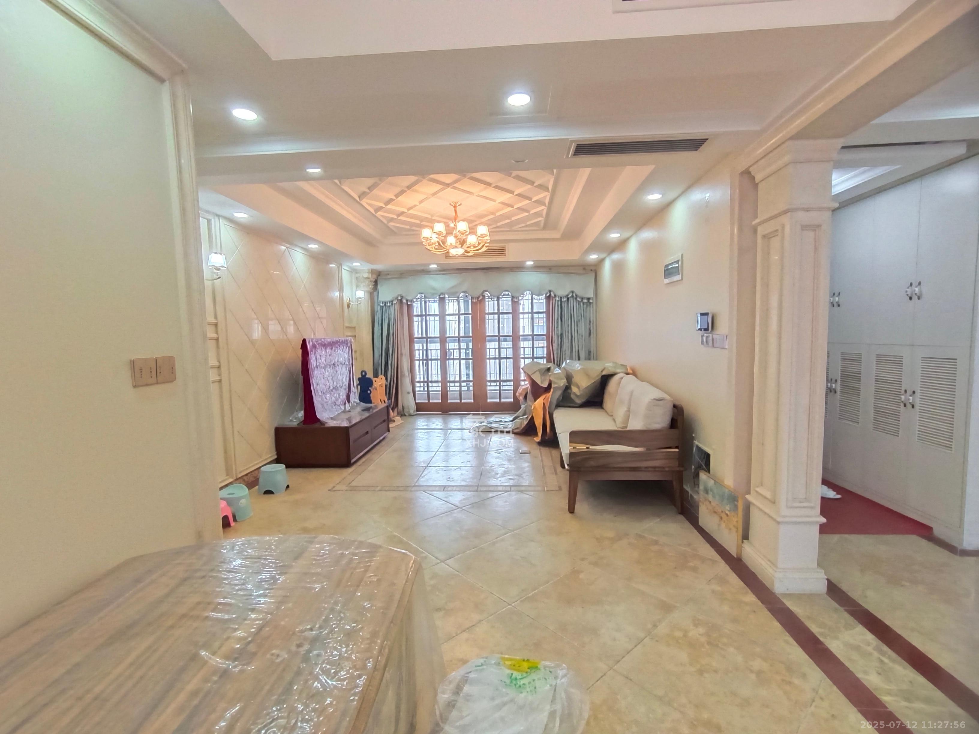 浩龙音乐界  3室2厅2卫    3300.0元/月 浩龙音乐界  3室2厅2卫    3300.0元/月室内图