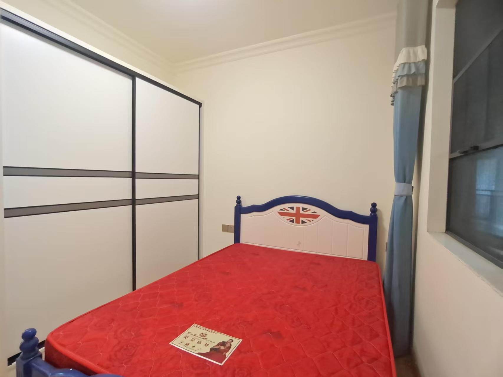 碧桂园梓山府 3室2厅2卫 2000.0元/月 碧桂园梓山府 3室2厅2卫 2000.0元/月室内图