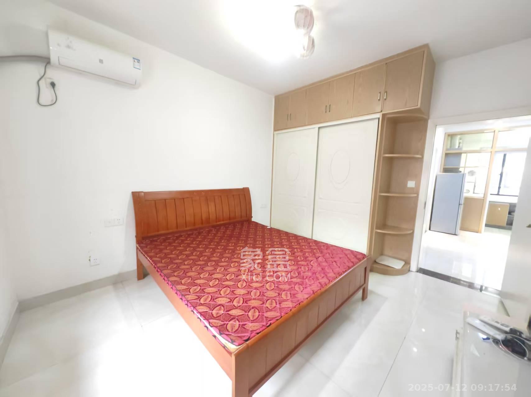 锦绣名都  2室2厅1卫    1280.0元/月 锦绣名都  2室2厅1卫    1280.0元/月室内图