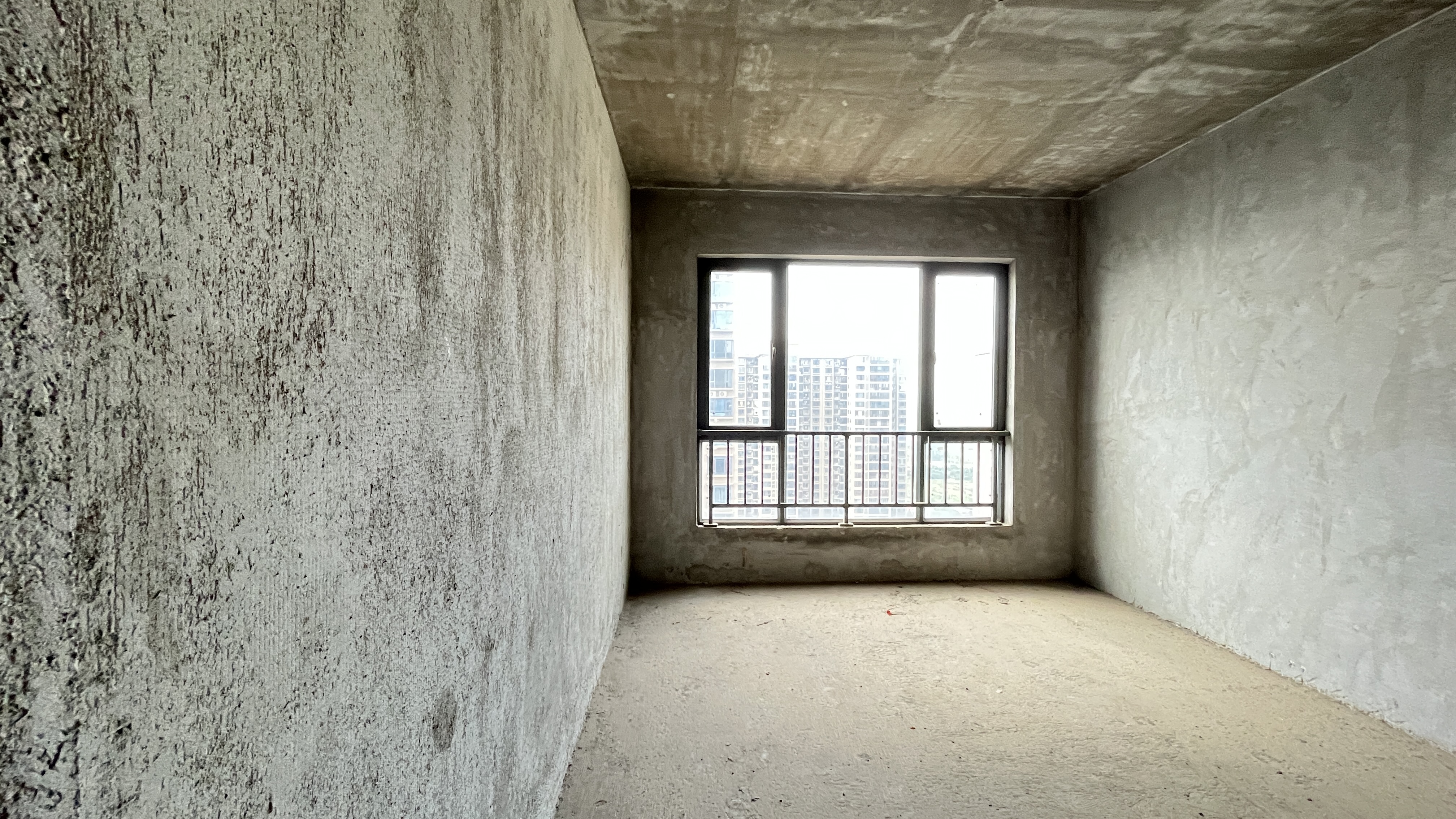 大同沁园 3室2厅2卫 66.8万 大同沁园 3室2厅2卫 66.8万室内图