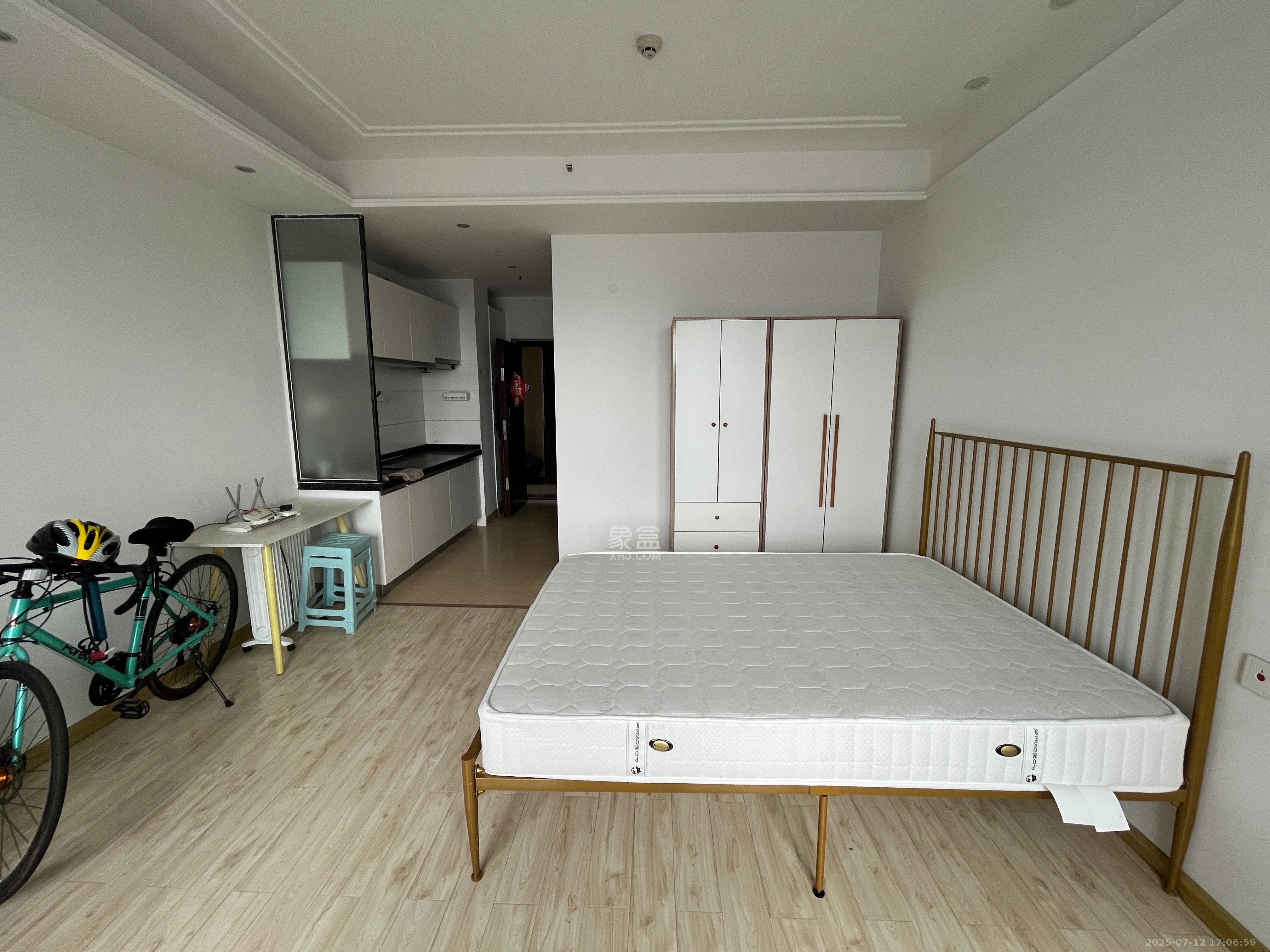 江山帝景哈佛  1室1厅1卫    1500.0元/月 江山帝景哈佛  1室1厅1卫    1500.0元/月室内图