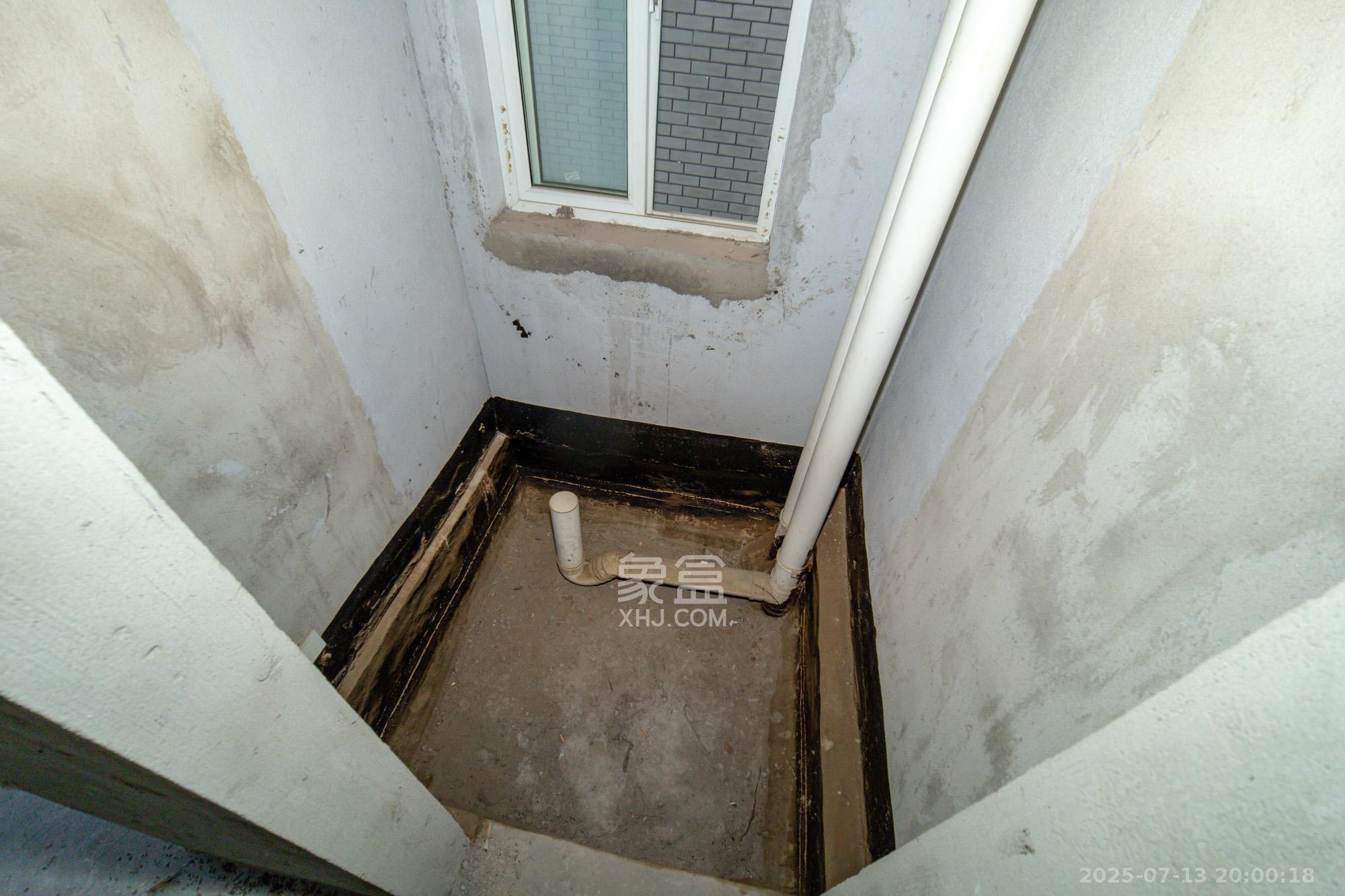 时代星城  2室2厅1卫    35.0万卫生间