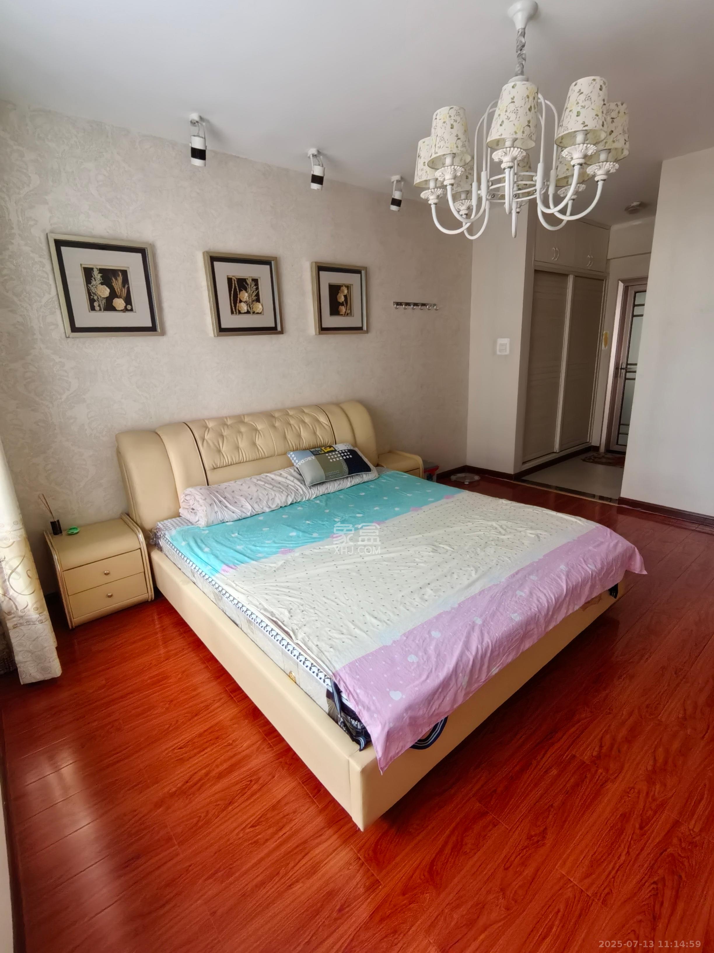 中海梅溪湖壹号 3室1厅2卫 3000.0元/月 中海梅溪湖壹号 3室1厅2卫 3000.0元/月室内图