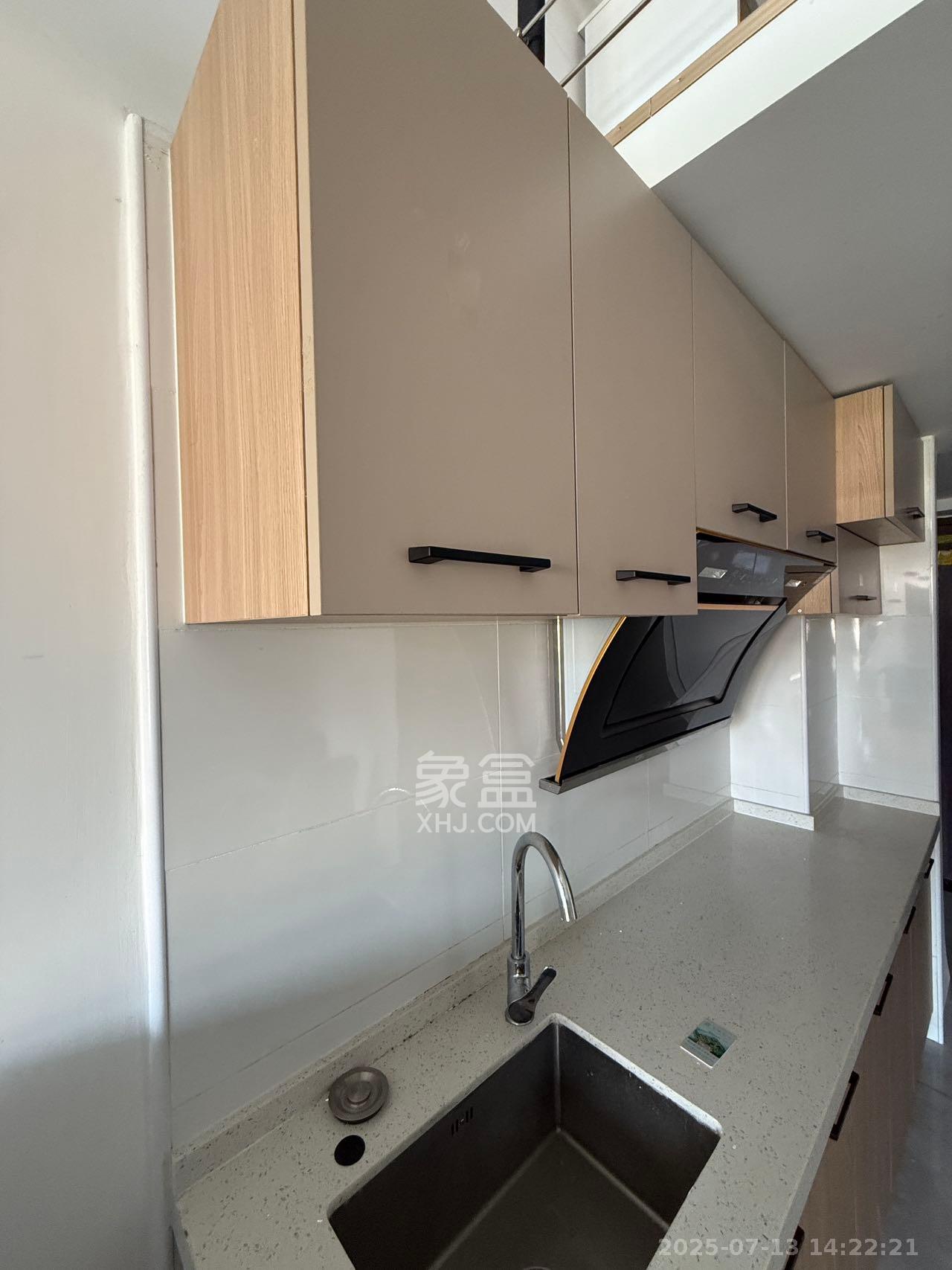 龙湖湘江星座(祺鑫星座公寓) 1室1厅1卫 1800.0元/月 龙湖湘江星座(祺鑫星座公寓) 1室1厅1卫 1800.0元/月室内图