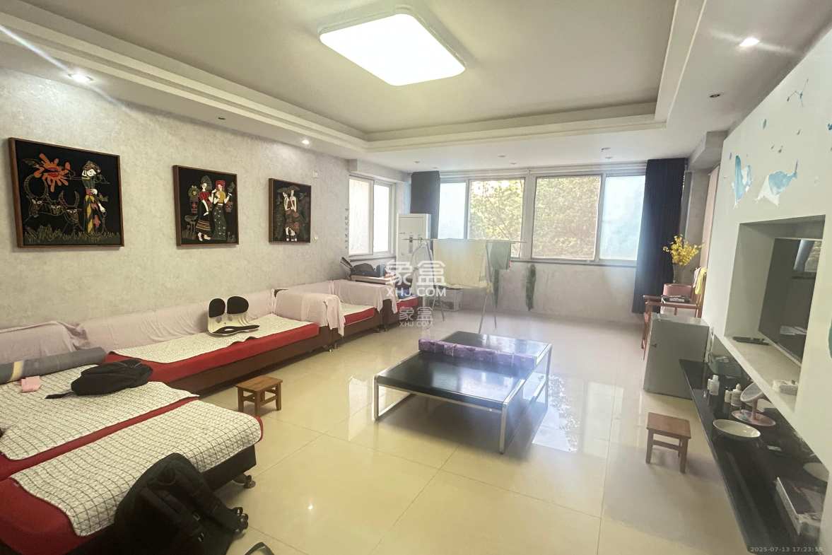 上海城小区 3室2厅2卫 2500.0元/月 上海城小区 3室2厅2卫 2500.0元/月室内图