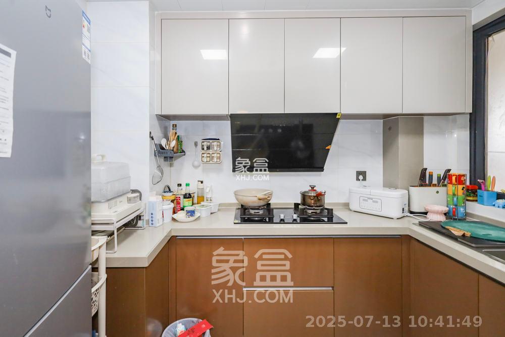 北辰时光里  3室2厅2卫   3200.00元/月室内图