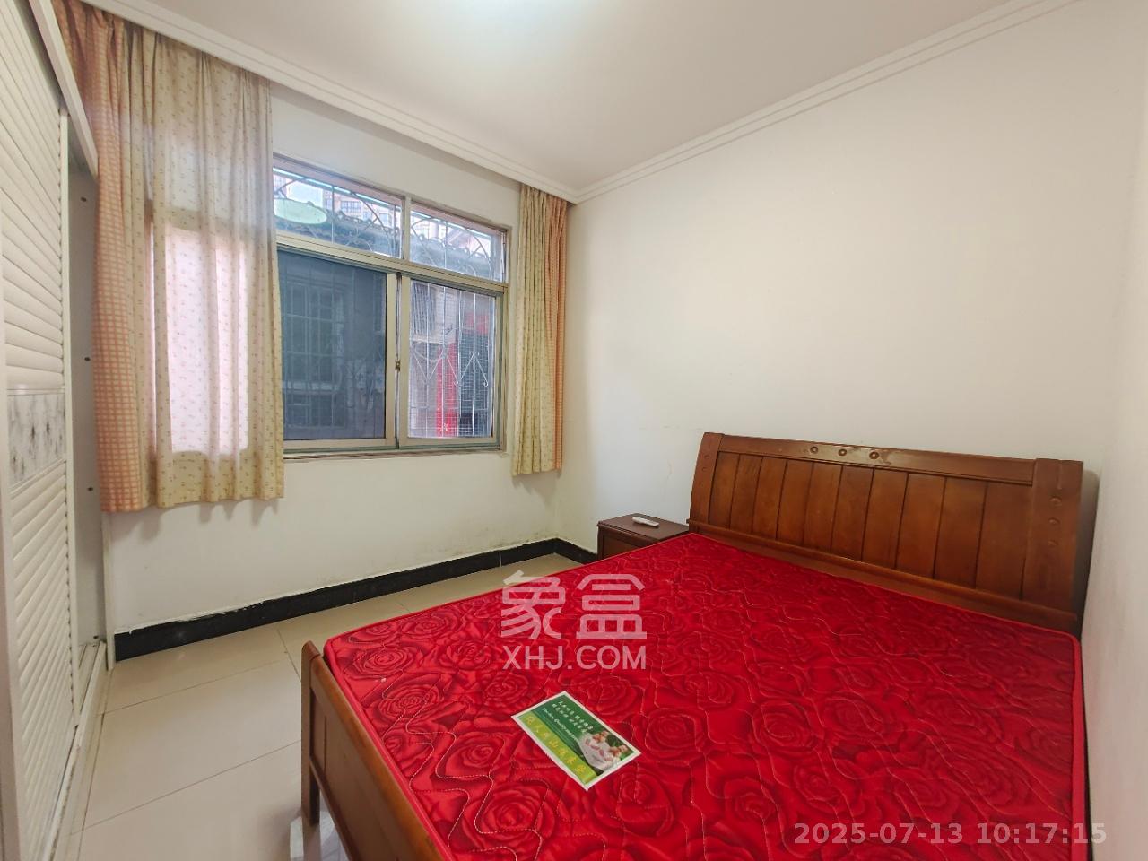 宝塔山私房散盘 1室1厅1卫 1400.0元/月 宝塔山私房散盘 1室1厅1卫 1400.0元/月室内图