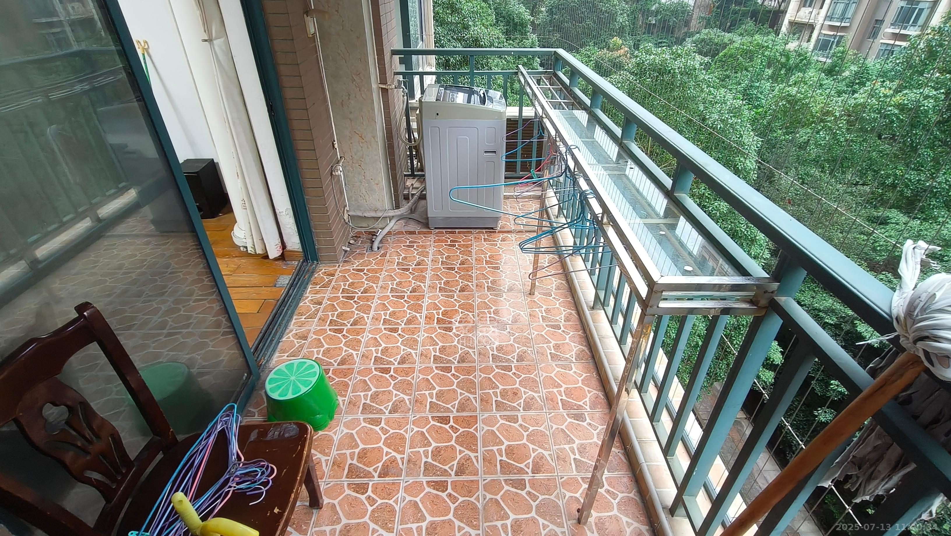 中江国际花城 2室2厅1卫 2600.0元/月 中江国际花城 2室2厅1卫 2600.0元/月室内图