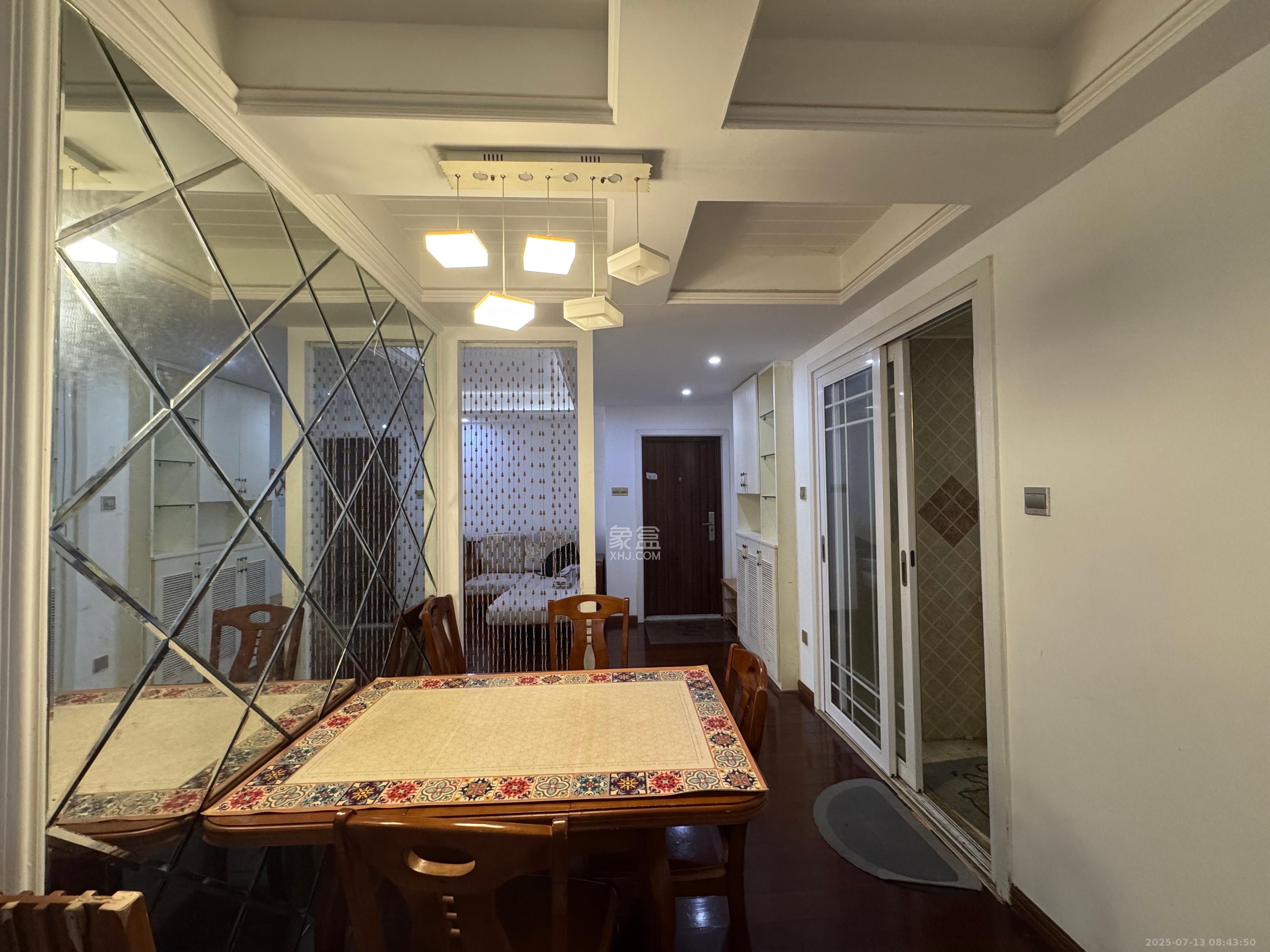 曙光领峰(曙光家园) 3室1厅1卫 3500.0元/月 曙光领峰(曙光家园) 3室1厅1卫 3500.0元/月室内图