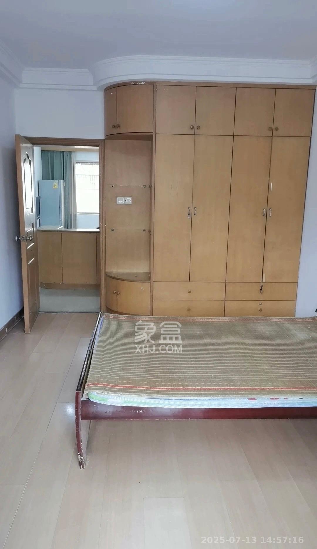 中建五局信和苑二区  2室2厅2卫   1400.00元/月室内图