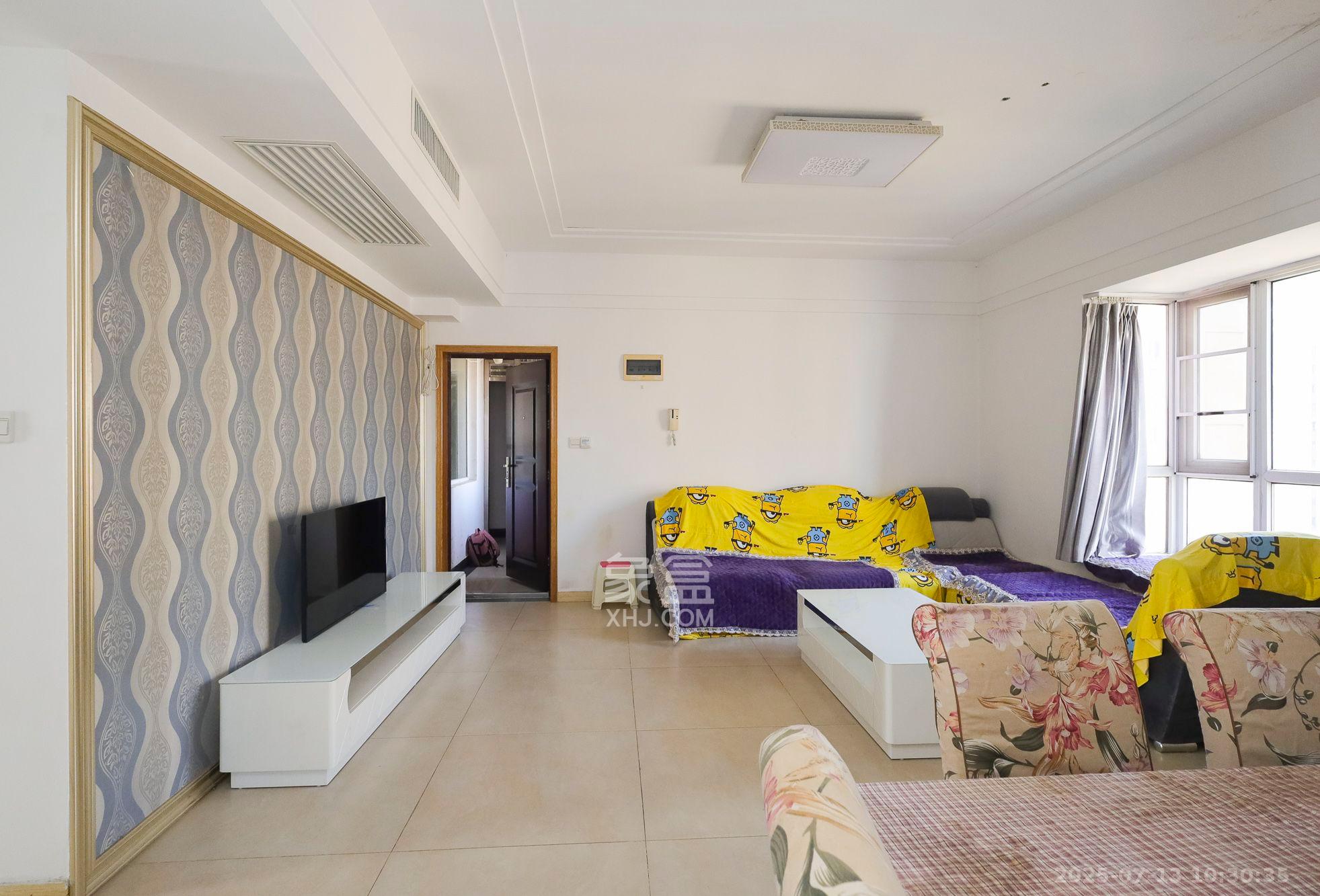 湘瑞嘉园  2室2厅1卫    2100.0元/月 湘瑞嘉园  2室2厅1卫    2100.0元/月室内图