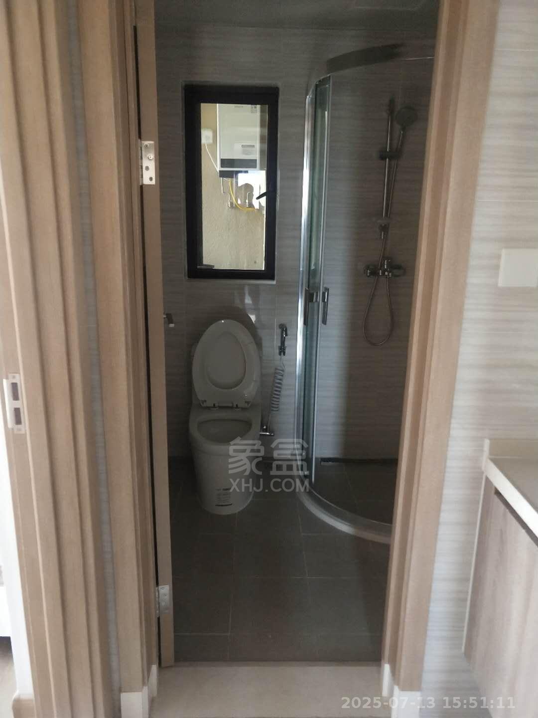 美的翰城  3室2厅2卫   2000.00元/月室内图